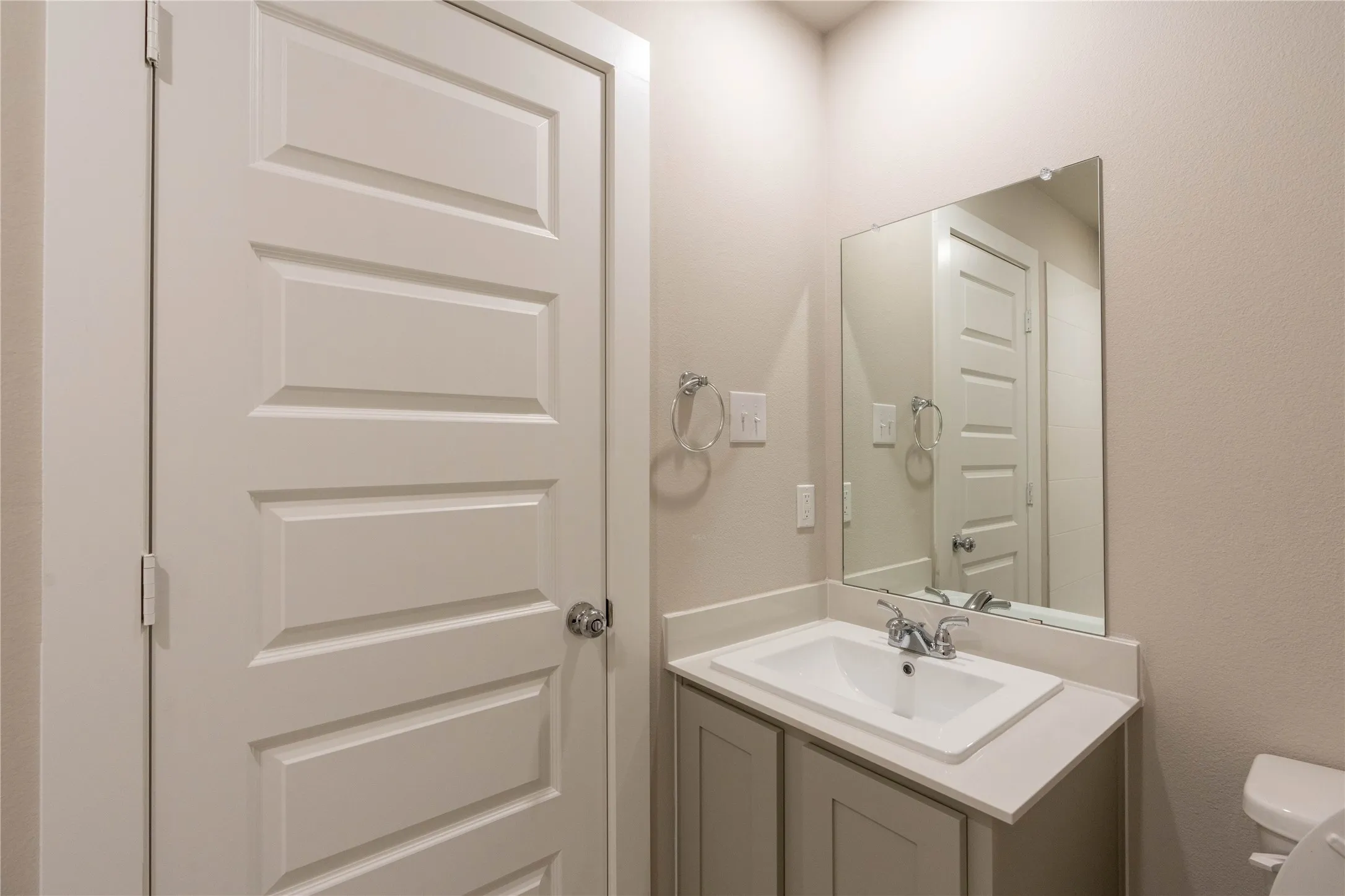 Single Family Residence For Rent in Collin County , 712 Melody Hill Drive, Princeton, Texas 75071, 4 Bedroom, 3 Bathroom, 1 Garage spaces, 2,040 Sqft, built in 2025, mls#21272148, Real Estate Agent in Princeton, Homes For Rent in Collin county, Homes For Rent in Princeton, Realtor in Princeton Texas, Real Estate Brokerage Independent Realty Texas, Luminita Cordes Realtor