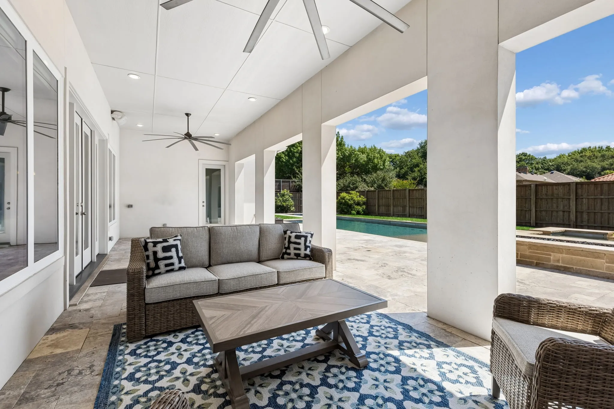 Single Family Residence For Sale in Dallas County , 6917 Valley View Lane, Dallas, Texas 75240, 5 Bedrooms, 6 Bathrooms, 3 Garage spaces, 4,926 Sqft, built in 2017, Price $2,100,000, mls#21266354, Real Estate Agent in Dallas, Homes For Sale in Dallas county, Homes For Sale in Dallas, Realtor in Dallas Texas, Real Estate Brokerage Independent Realty Texas, Luminita Cordes Realtor