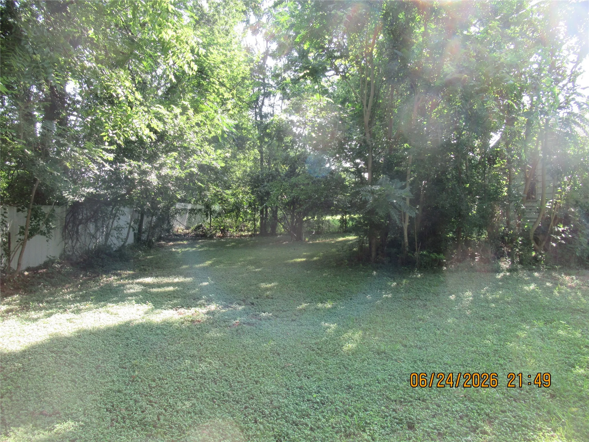 Single Family Residence For Sale in Dallas County , 201 E Dallas Street, Hutchins, Texas 75141, 1 Bedroom, 1 Bathroom, 2 Garage spaces, 780 Sqft, built in 1947, Price $160,000, mls#21271732, Real Estate Agent in Hutchins, Homes For Sale in Dallas county, Homes For Sale in Hutchins, Realtor in Hutchins Texas, Real Estate Brokerage Independent Realty Texas, Luminita Cordes Realtor