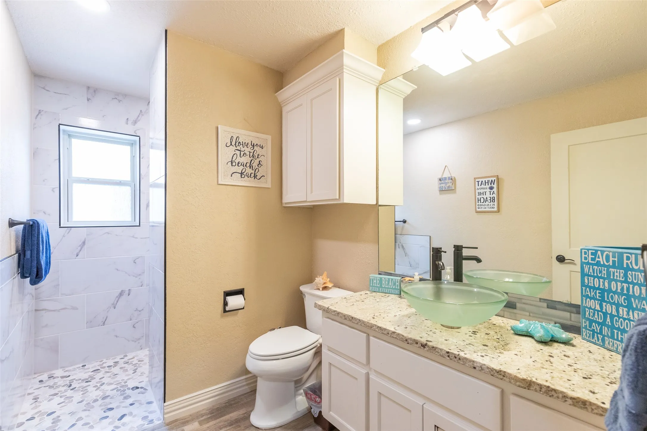Single Family Residence For Sale in Taylor County , 541 Country Place S, Abilene, Texas 79606, 4 Bedroom, 3 Bathroom, 4 Garage spaces, 3,556 Sqft, built in 1982, mls#21258258, Real Estate Agent in Abilene, Homes For Sale in Taylor county, Homes For Sale in Abilene, Realtor in Abilene Texas, Real Estate Brokerage Independent Realty Texas, Luminita Cordes Realtor