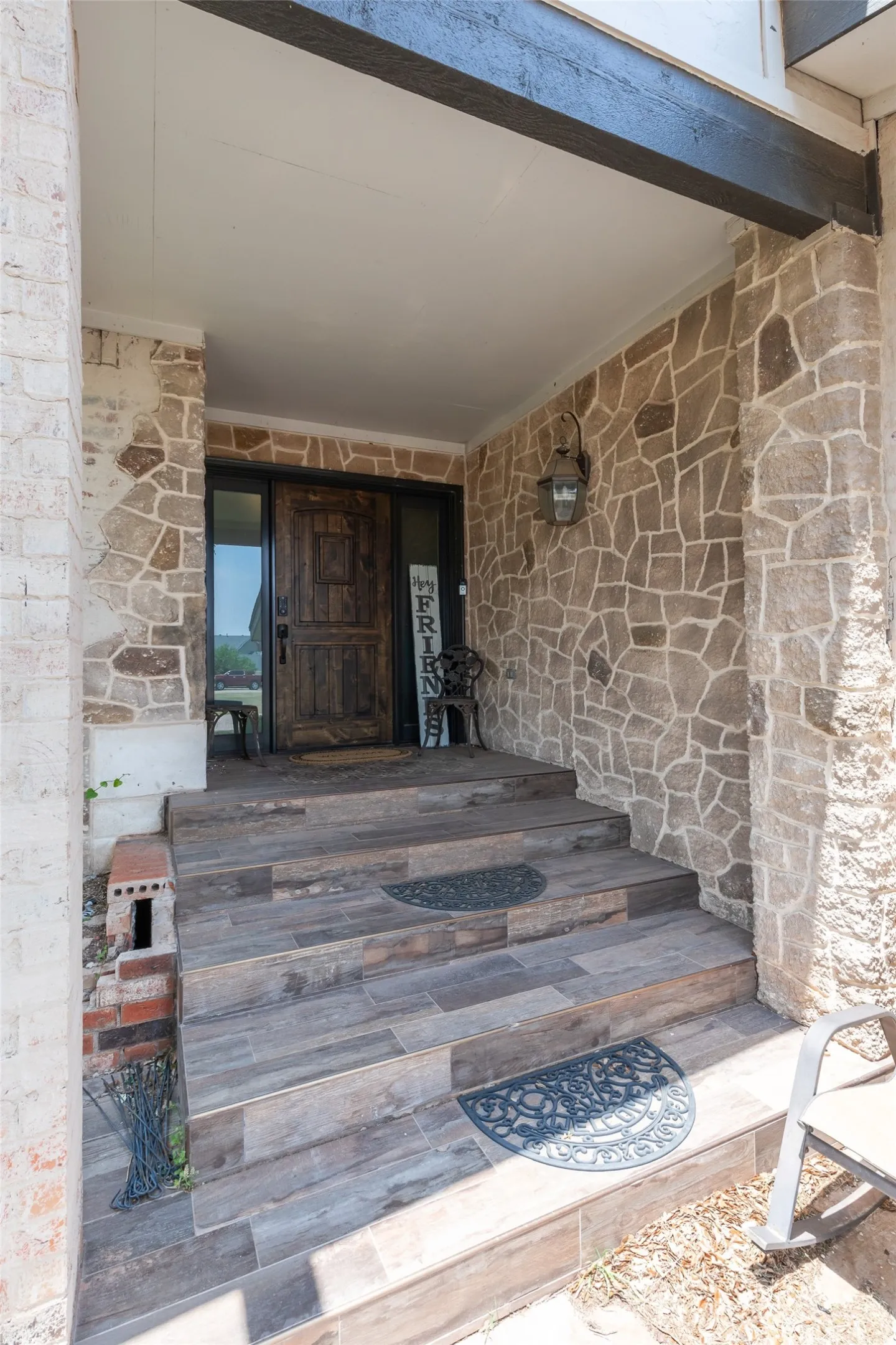 Single Family Residence For Sale in Taylor County , 541 Country Place S, Abilene, Texas 79606, 4 Bedroom, 3 Bathroom, 4 Garage spaces, 3,556 Sqft, built in 1982, mls#21258258, Real Estate Agent in Abilene, Homes For Sale in Taylor county, Homes For Sale in Abilene, Realtor in Abilene Texas, Real Estate Brokerage Independent Realty Texas, Luminita Cordes Realtor