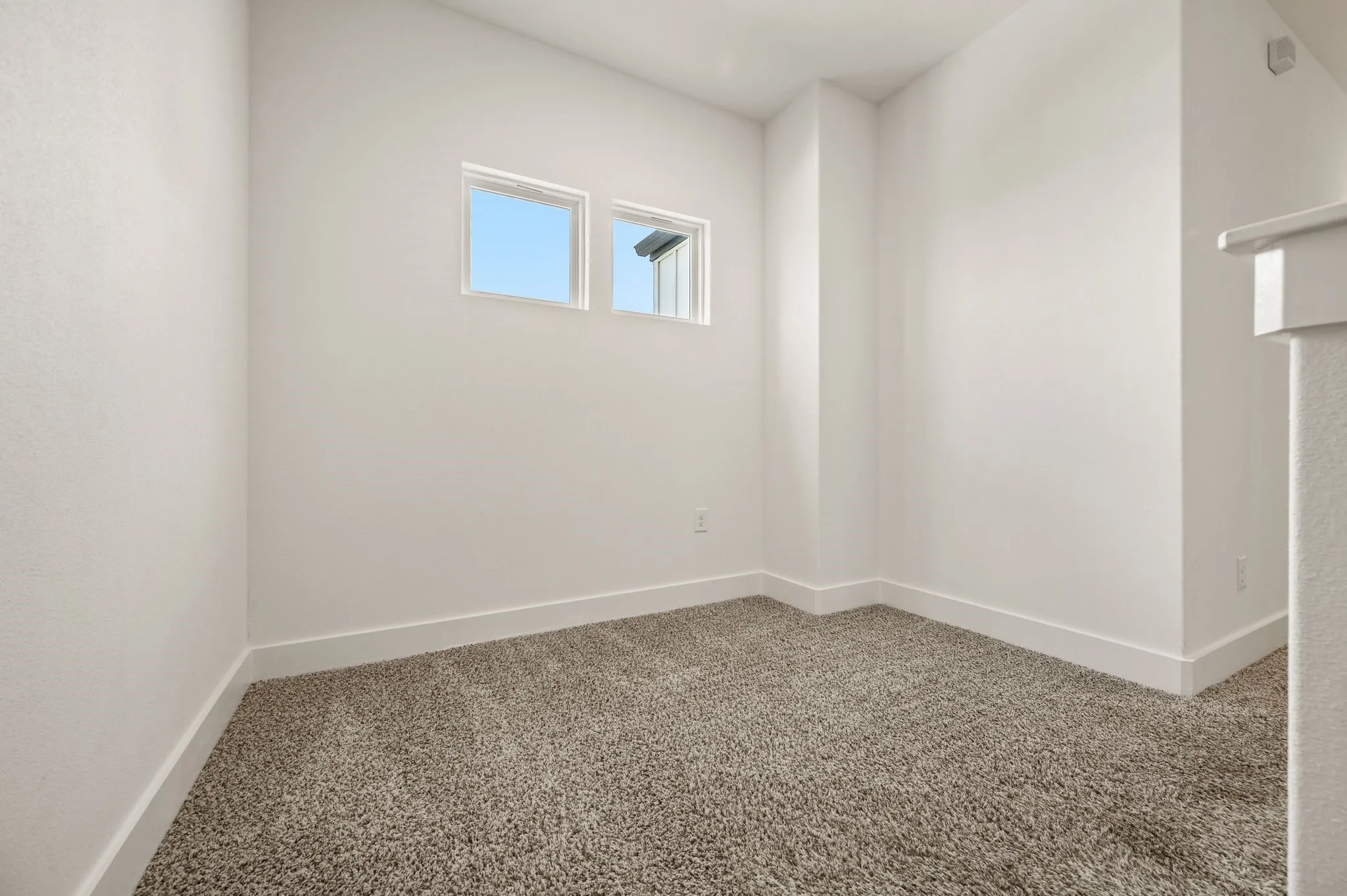 Single Family Residence For Sale in Tarrant County , 4912 Ridglea Lane, Fort Worth, Texas 76116, 4 Bedrooms, 3 Bathrooms, 2 Garage spaces, 2,406 Sqft, built in 2022, Price $300,000, mls#21262001, Real Estate Agent in Fort Worth, Homes For Sale in Tarrant county, Homes For Sale in Fort Worth, Realtor in Fort Worth Texas, Real Estate Brokerage Independent Realty Texas, Luminita Cordes Realtor