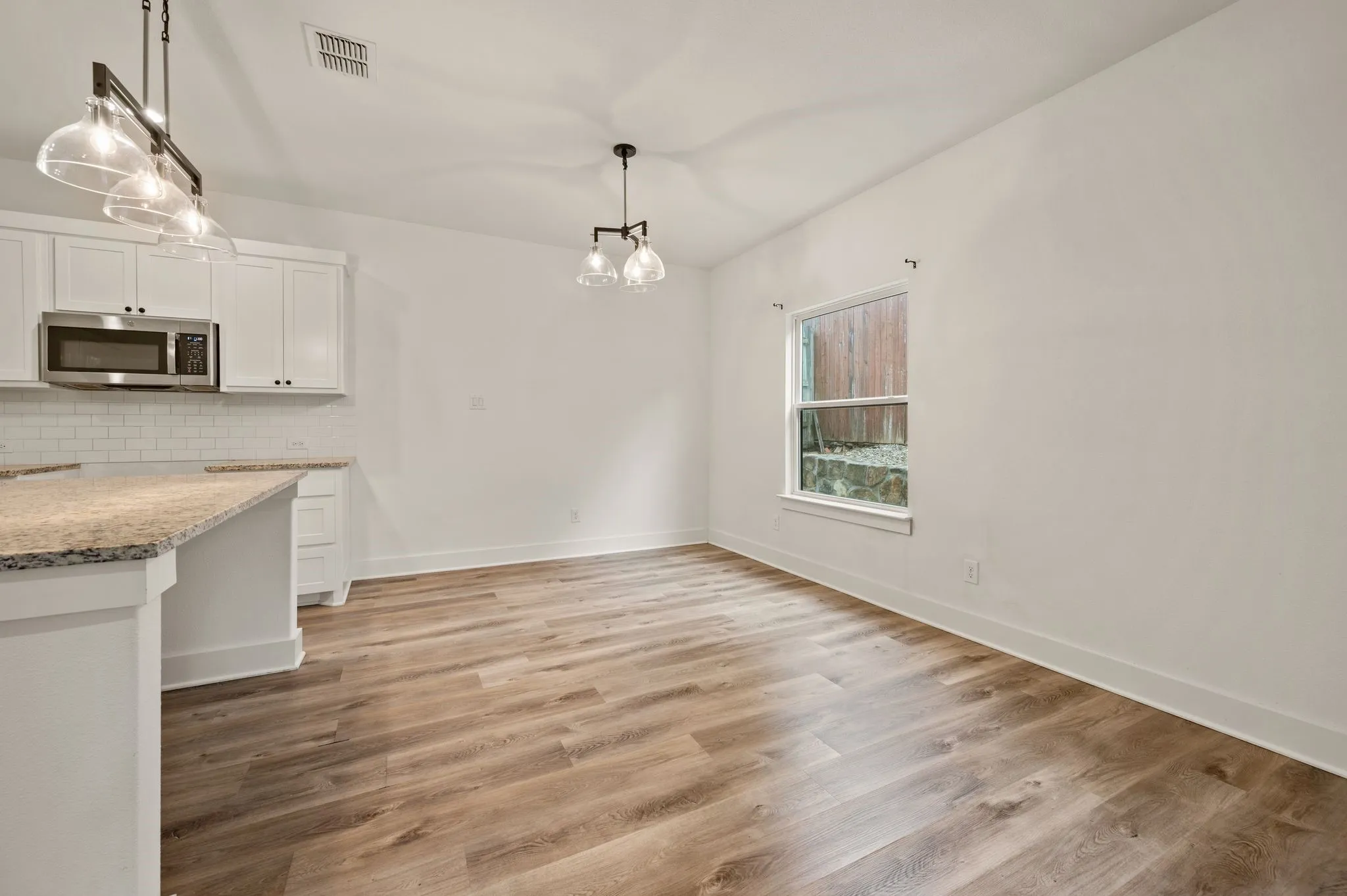 Single Family Residence For Sale in Tarrant County , 4912 Ridglea Lane, Fort Worth, Texas 76116, 4 Bedrooms, 3 Bathrooms, 2 Garage spaces, 2,406 Sqft, built in 2022, Price $300,000, mls#21262001, Real Estate Agent in Fort Worth, Homes For Sale in Tarrant county, Homes For Sale in Fort Worth, Realtor in Fort Worth Texas, Real Estate Brokerage Independent Realty Texas, Luminita Cordes Realtor