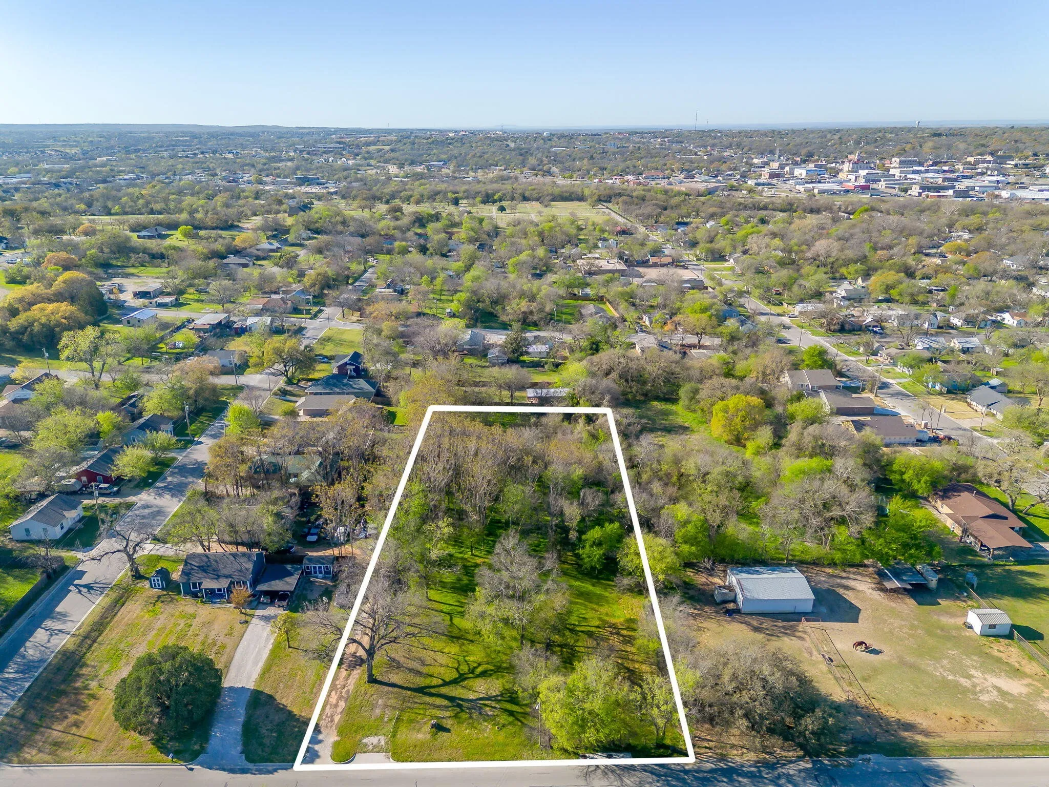 Improved Land For Sale in Parker County , 418 E First Street, Weatherford, Texas 76086, 0, 0, Garage spaces, 0 Sqft, built in 0, Price $299,000, mls#21272191, Real Estate Agent in Weatherford, Homes For Sale in Parker county, Homes For Sale in Weatherford, Realtor in Weatherford Texas, Real Estate Brokerage Independent Realty Texas, Luminita Cordes Realtor