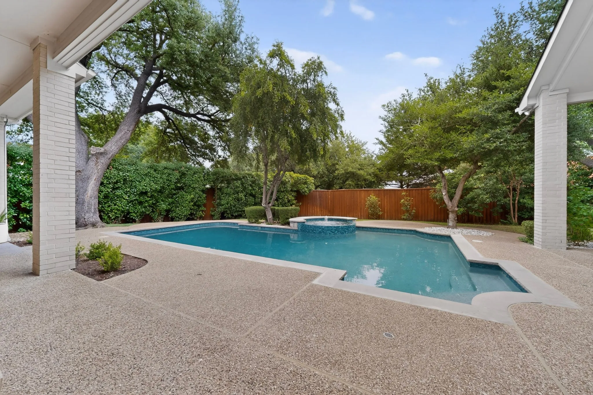 Single Family Residence For Sale in Collin County , 4601 Huffman Court, Plano, Texas 75093, 4 Bedroom, 5 Bathroom, 3 Garage spaces, 5,190 Sqft, built in 1989, mls#21269206, Real Estate Agent in Plano, Homes For Sale in Collin county, Homes For Sale in Plano, Realtor in Plano Texas, Real Estate Brokerage Independent Realty Texas, Luminita Cordes Realtor