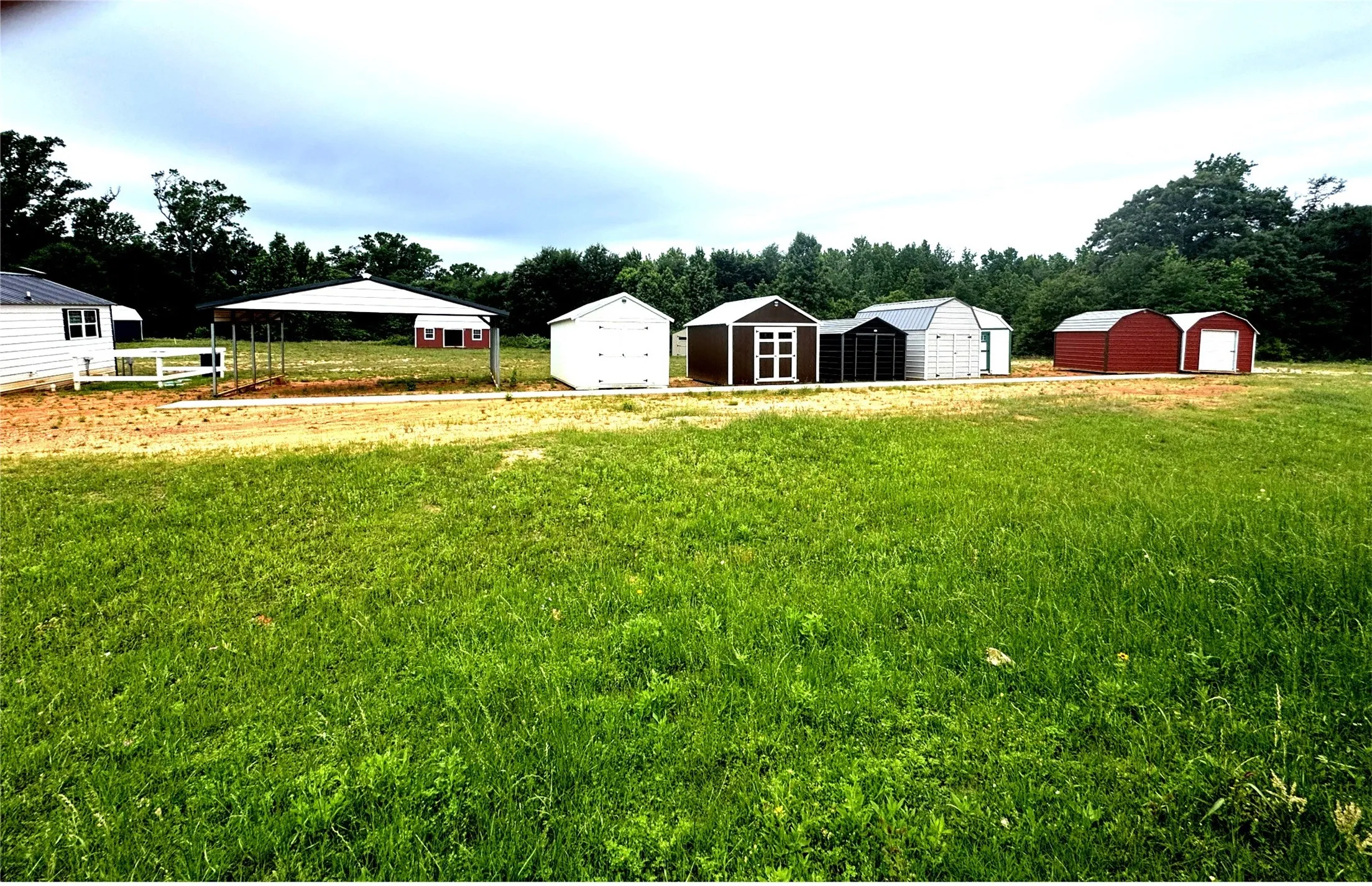 Unimproved Land For Sale in Anderson County , 6175 Loop 256, Palestine, Texas 75801, 0, 0, Garage spaces, 0 Sqft, built in 0, Price $595,000, mls#21272226, Real Estate Agent in Palestine, Homes For Sale in Anderson county, Homes For Sale in Palestine, Realtor in Palestine Texas, Real Estate Brokerage Independent Realty Texas, Luminita Cordes Realtor