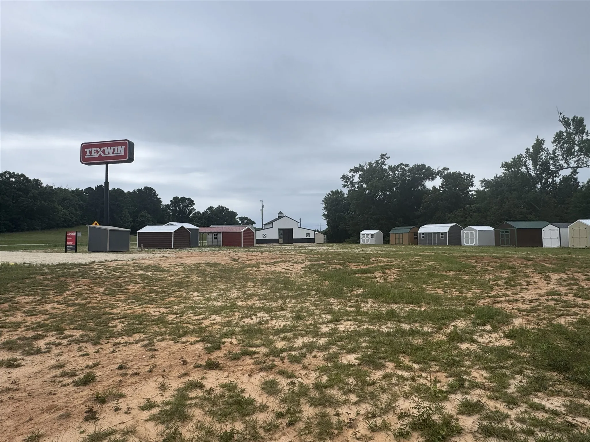 Unimproved Land For Sale in Anderson County , 6175 Loop 256, Palestine, Texas 75801, 0, 0, Garage spaces, 0 Sqft, built in 0, Price $595,000, mls#21272226, Real Estate Agent in Palestine, Homes For Sale in Anderson county, Homes For Sale in Palestine, Realtor in Palestine Texas, Real Estate Brokerage Independent Realty Texas, Luminita Cordes Realtor