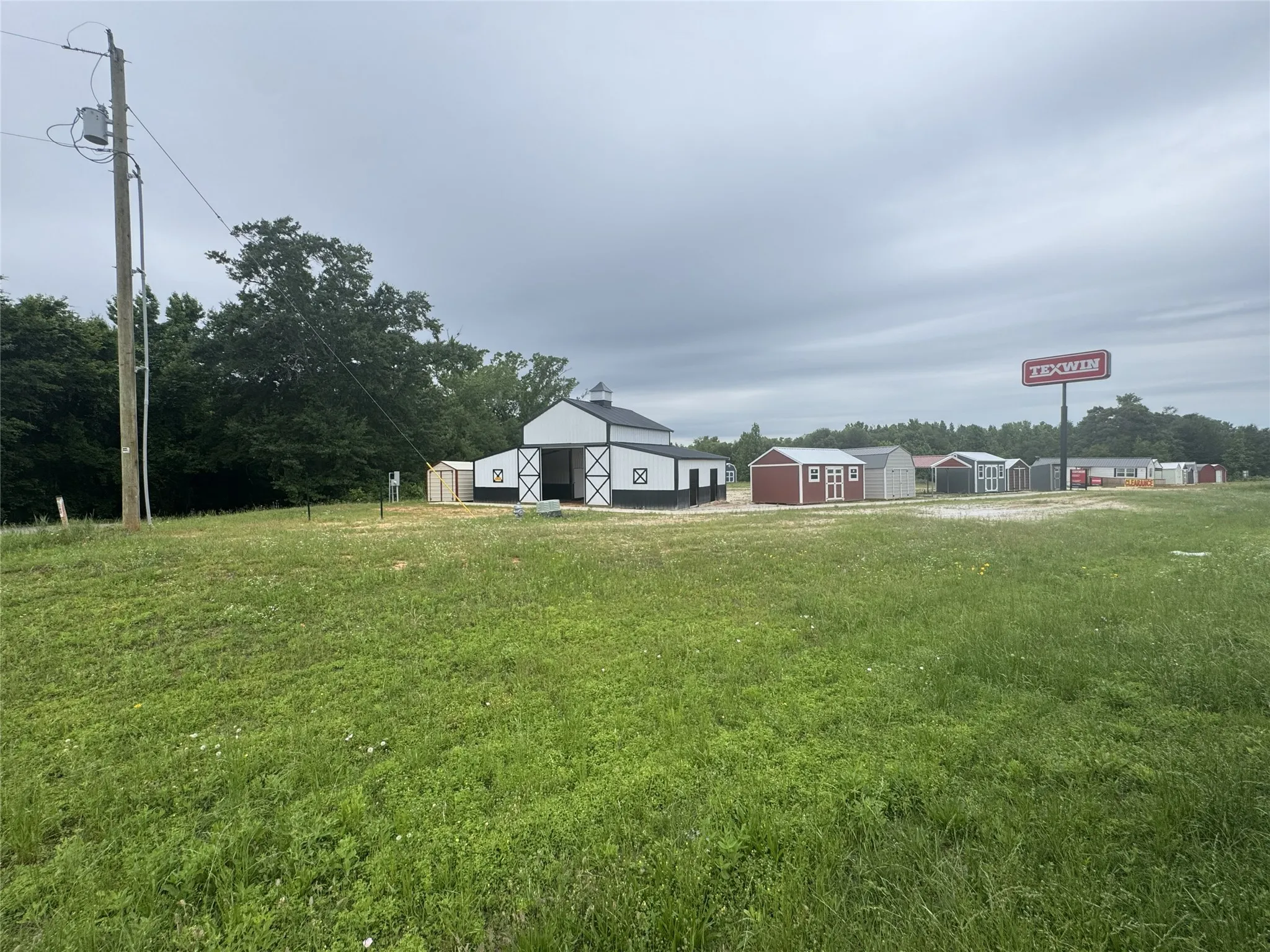 Unimproved Land For Sale in Anderson County , 6175 Loop 256, Palestine, Texas 75801, 0, 0, Garage spaces, 0 Sqft, built in 0, Price $595,000, mls#21272226, Real Estate Agent in Palestine, Homes For Sale in Anderson county, Homes For Sale in Palestine, Realtor in Palestine Texas, Real Estate Brokerage Independent Realty Texas, Luminita Cordes Realtor