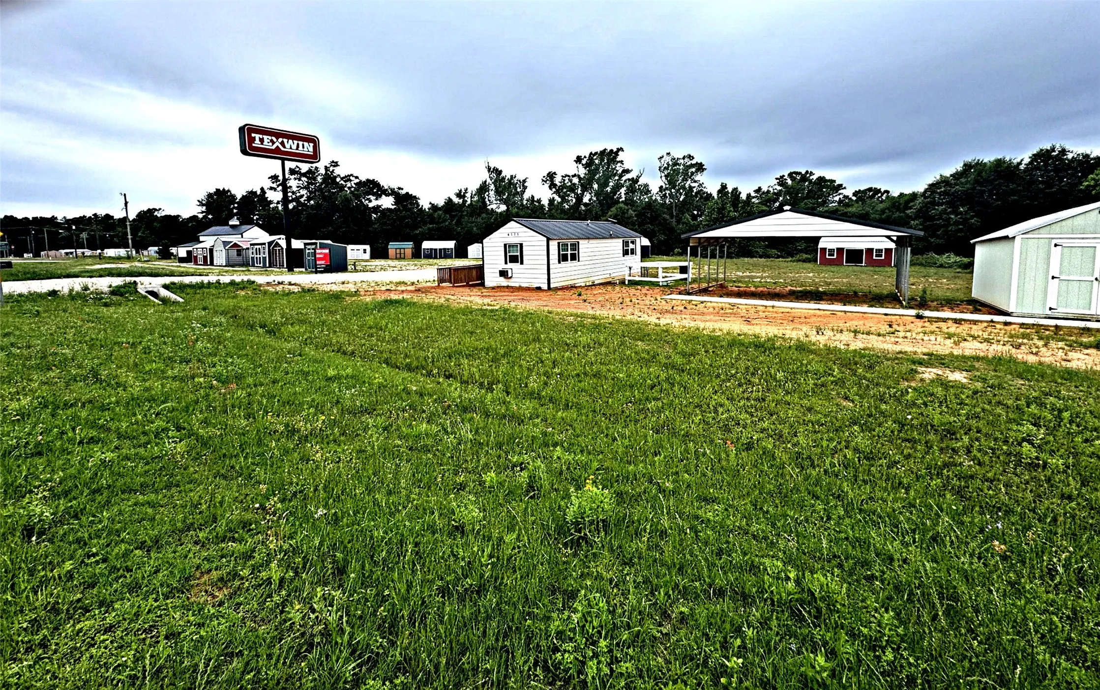 Unimproved Land For Sale in Anderson County , 6175 Loop 256, Palestine, Texas 75801, 0, 0, Garage spaces, 0 Sqft, built in 0, Price $595,000, mls#21272226, Real Estate Agent in Palestine, Homes For Sale in Anderson county, Homes For Sale in Palestine, Realtor in Palestine Texas, Real Estate Brokerage Independent Realty Texas, Luminita Cordes Realtor