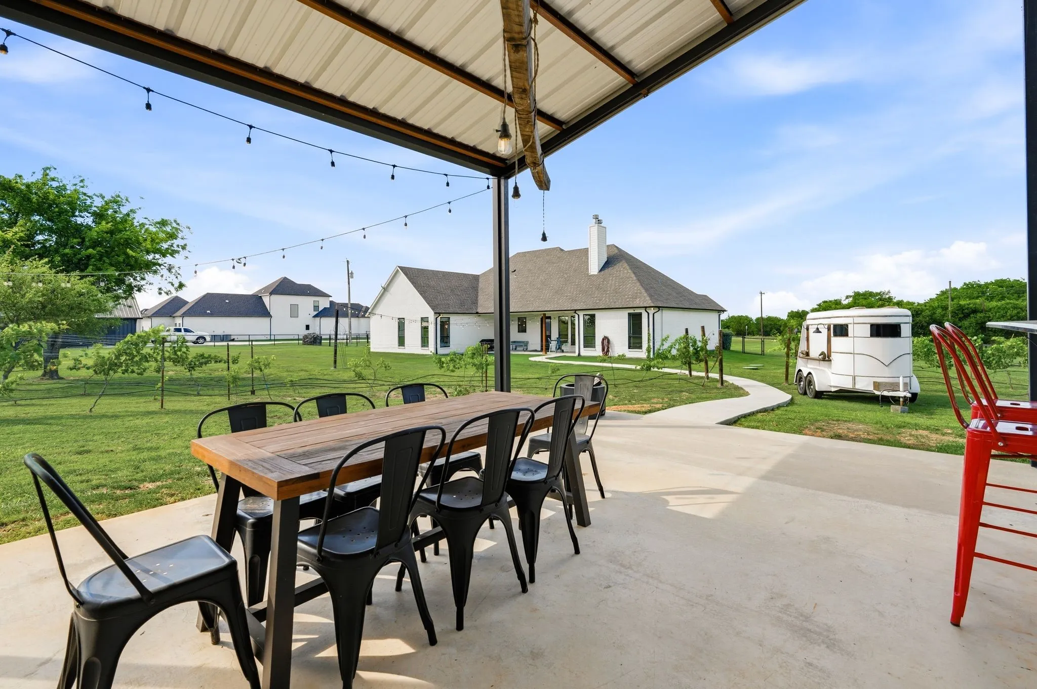 Single Family Residence For Sale in Wise County , 103 Old Decatur Road, Decatur, Texas 76234, 4 Bedroom, 2 Bathroom, 2 Garage spaces, 2,589 Sqft, built in 2022, mls#21267916, Real Estate Agent in Decatur, Homes For Sale in Wise county, Homes For Sale in Decatur, Realtor in Decatur Texas, Real Estate Brokerage Independent Realty Texas, Luminita Cordes Realtor