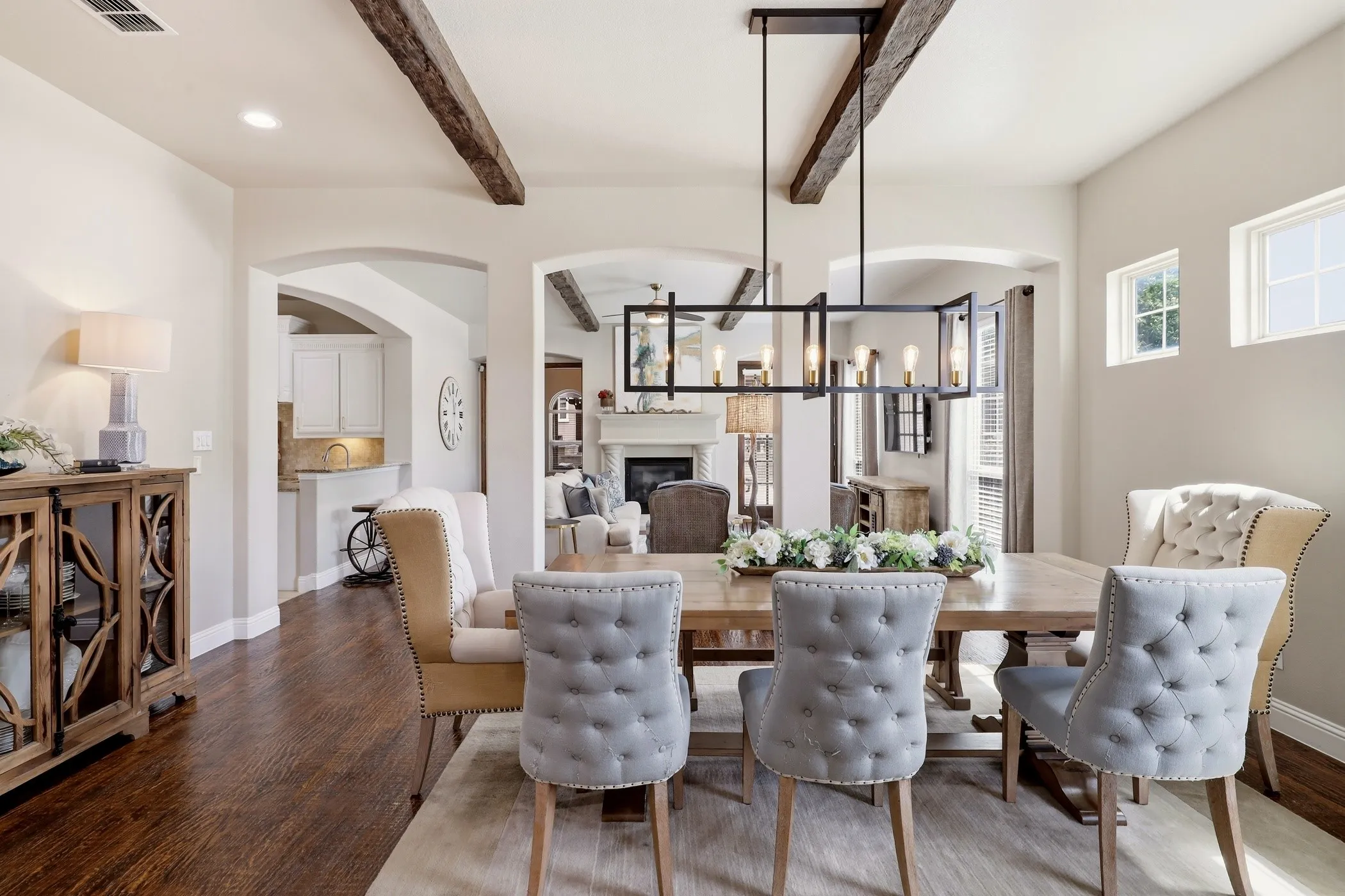 Wood beams and wood floors.