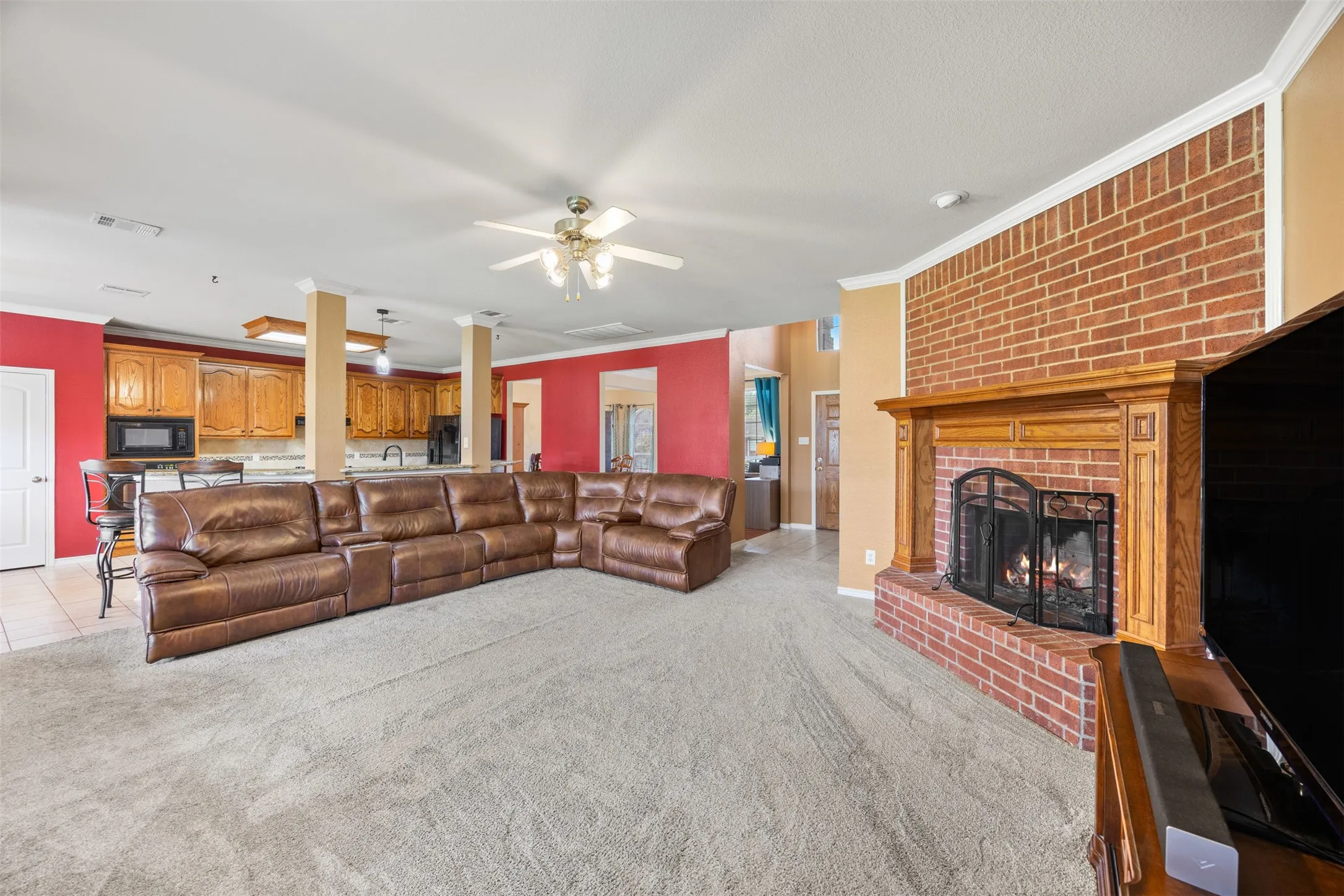 Single Family Residence For Sale in Denton County , 9980 Queens Quarter Drive, Frisco, Texas 75033, 4 Bedrooms, 3 Bathrooms, 2 Garage spaces, 2,830 Sqft, built in 2004, Price $575,000, mls#21272067, Real Estate Agent in Frisco, Homes For Sale in Denton county, Homes For Sale in Frisco, Realtor in Frisco Texas, Real Estate Brokerage Independent Realty Texas, Luminita Cordes Realtor