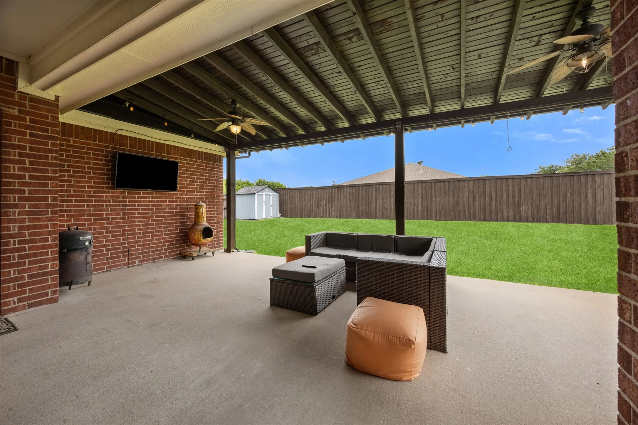 Single Family Residence For Sale in Denton County , 9980 Queens Quarter Drive, Frisco, Texas 75033, 4 Bedrooms, 3 Bathrooms, 2 Garage spaces, 2,830 Sqft, built in 2004, Price $575,000, mls#21272067, Real Estate Agent in Frisco, Homes For Sale in Denton county, Homes For Sale in Frisco, Realtor in Frisco Texas, Real Estate Brokerage Independent Realty Texas, Luminita Cordes Realtor