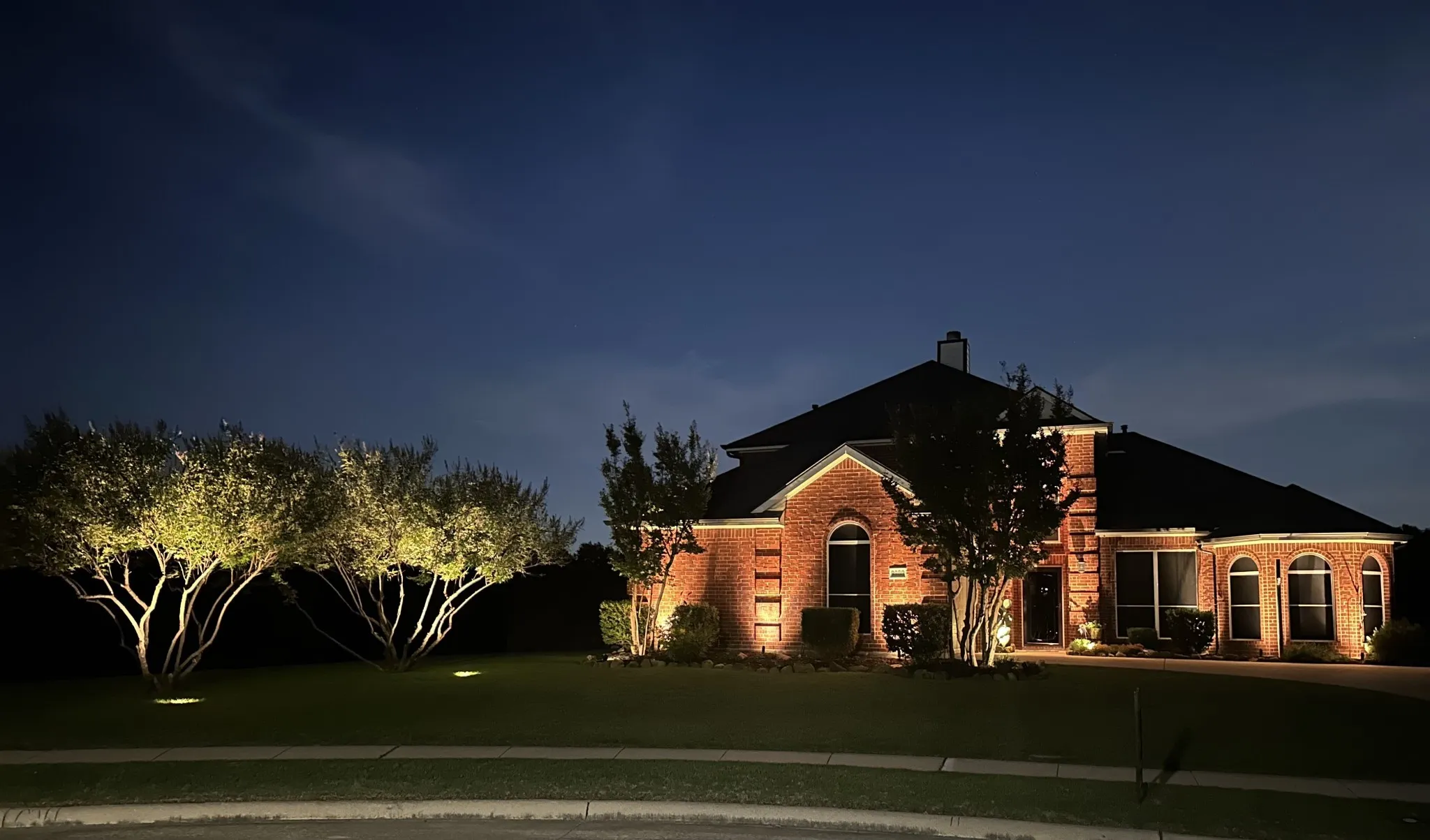 Single Family Residence For Sale in Denton County , 9980 Queens Quarter Drive, Frisco, Texas 75033, 4 Bedrooms, 3 Bathrooms, 2 Garage spaces, 2,830 Sqft, built in 2004, Price $575,000, mls#21272067, Real Estate Agent in Frisco, Homes For Sale in Denton county, Homes For Sale in Frisco, Realtor in Frisco Texas, Real Estate Brokerage Independent Realty Texas, Luminita Cordes Realtor