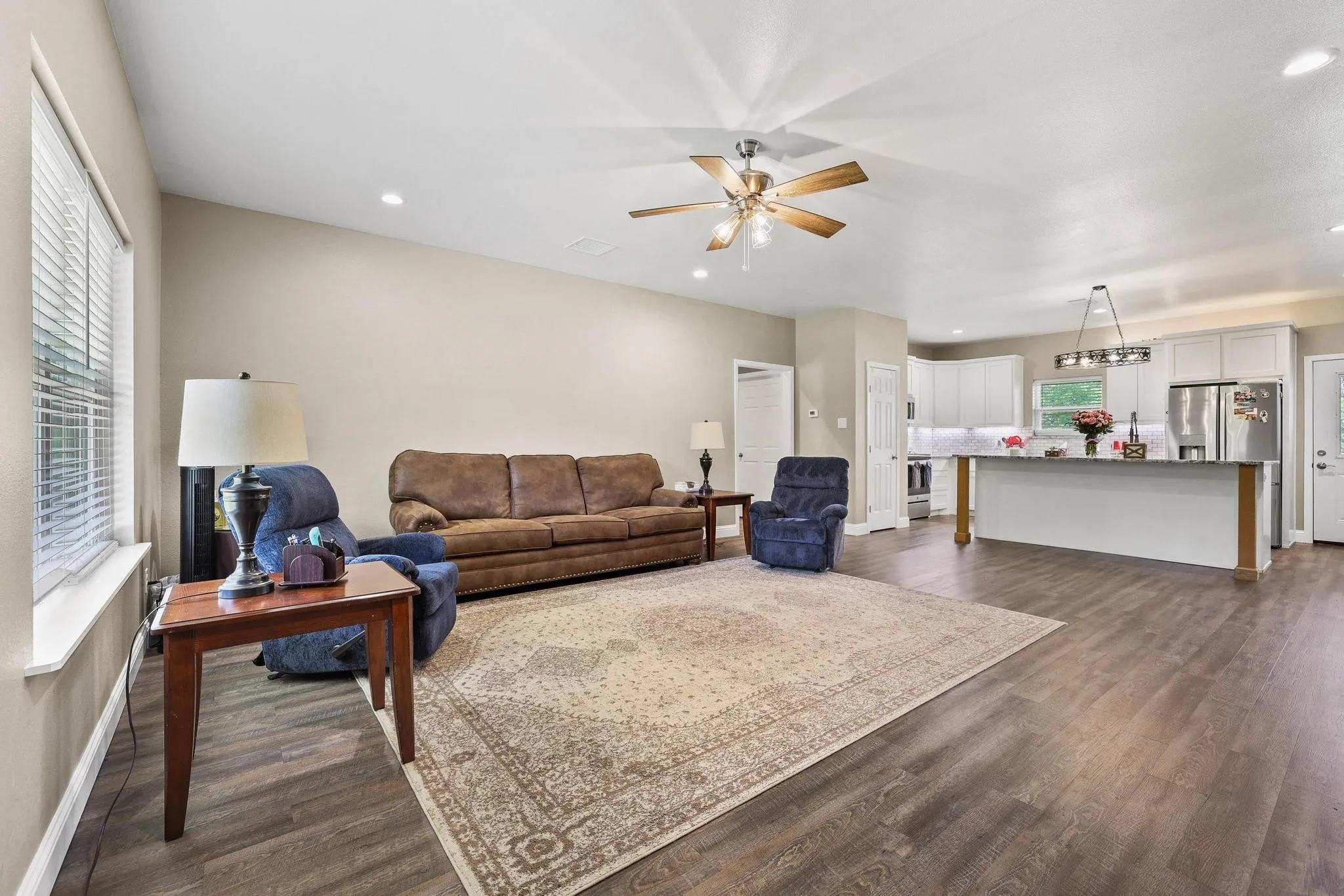 Single Family Residence For Sale in Grayson County , 2658 Oak Ridge Road, Denison, Texas 75021, 3 Bedroom, 2 Bathroom, Garage spaces, 1,768 Sqft, built in 2020, Price $395,000, mls#21271096, Real Estate Agent in Denison, Homes For Sale in Grayson county, Homes For Sale in Denison, Realtor in Denison Texas, Real Estate Brokerage Independent Realty Texas, Luminita Cordes Realtor