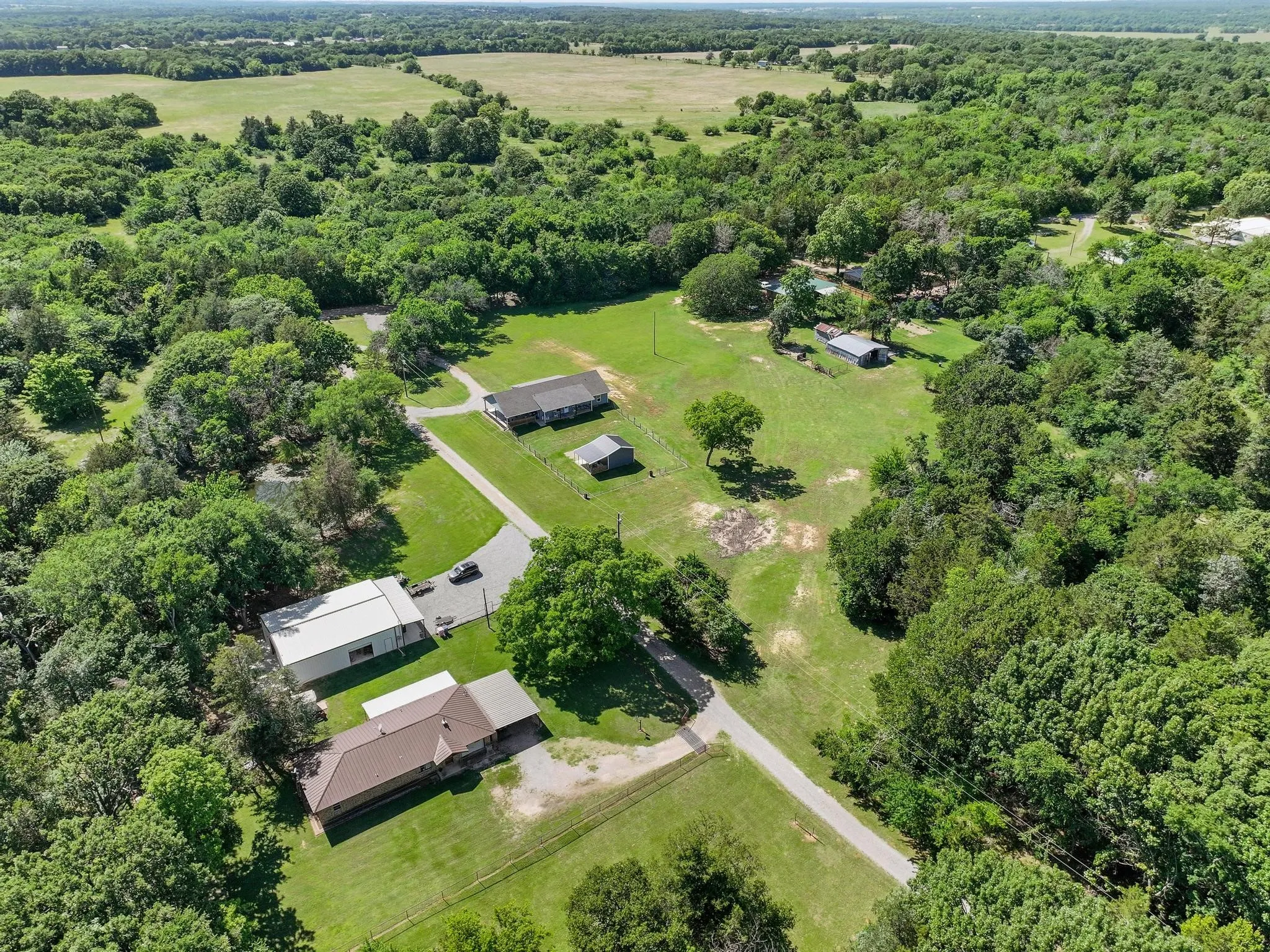 Single Family Residence For Sale in Grayson County , 2658 Oak Ridge Road, Denison, Texas 75021, 3 Bedroom, 2 Bathroom, Garage spaces, 1,768 Sqft, built in 2020, Price $395,000, mls#21271096, Real Estate Agent in Denison, Homes For Sale in Grayson county, Homes For Sale in Denison, Realtor in Denison Texas, Real Estate Brokerage Independent Realty Texas, Luminita Cordes Realtor
