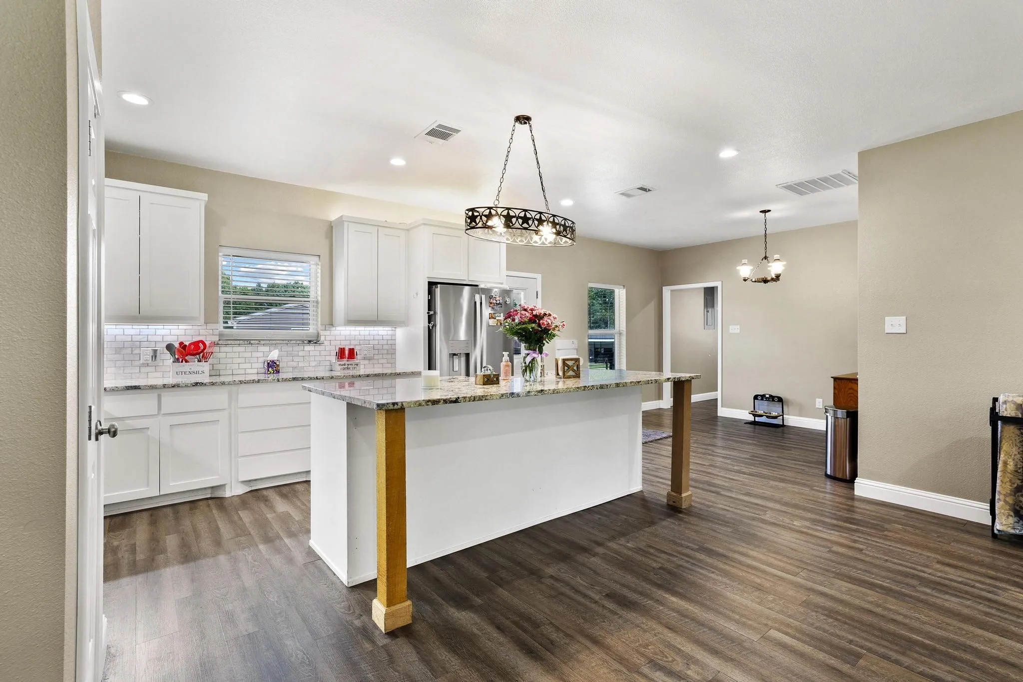 Single Family Residence For Sale in Grayson County , 2658 Oak Ridge Road, Denison, Texas 75021, 3 Bedroom, 2 Bathroom, Garage spaces, 1,768 Sqft, built in 2020, Price $395,000, mls#21271096, Real Estate Agent in Denison, Homes For Sale in Grayson county, Homes For Sale in Denison, Realtor in Denison Texas, Real Estate Brokerage Independent Realty Texas, Luminita Cordes Realtor