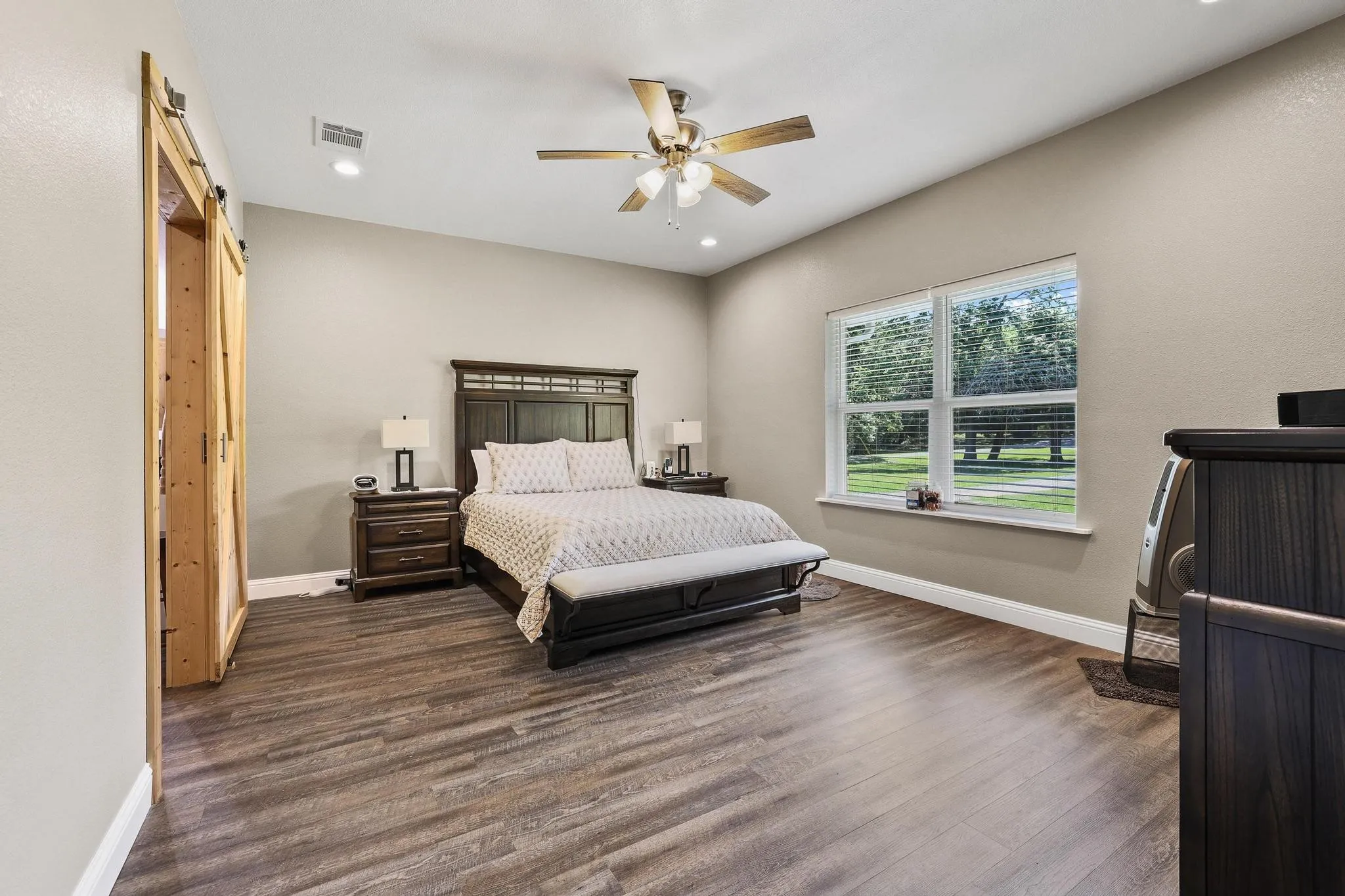 Single Family Residence For Sale in Grayson County , 2658 Oak Ridge Road, Denison, Texas 75021, 3 Bedroom, 2 Bathroom, Garage spaces, 1,768 Sqft, built in 2020, Price $395,000, mls#21271096, Real Estate Agent in Denison, Homes For Sale in Grayson county, Homes For Sale in Denison, Realtor in Denison Texas, Real Estate Brokerage Independent Realty Texas, Luminita Cordes Realtor