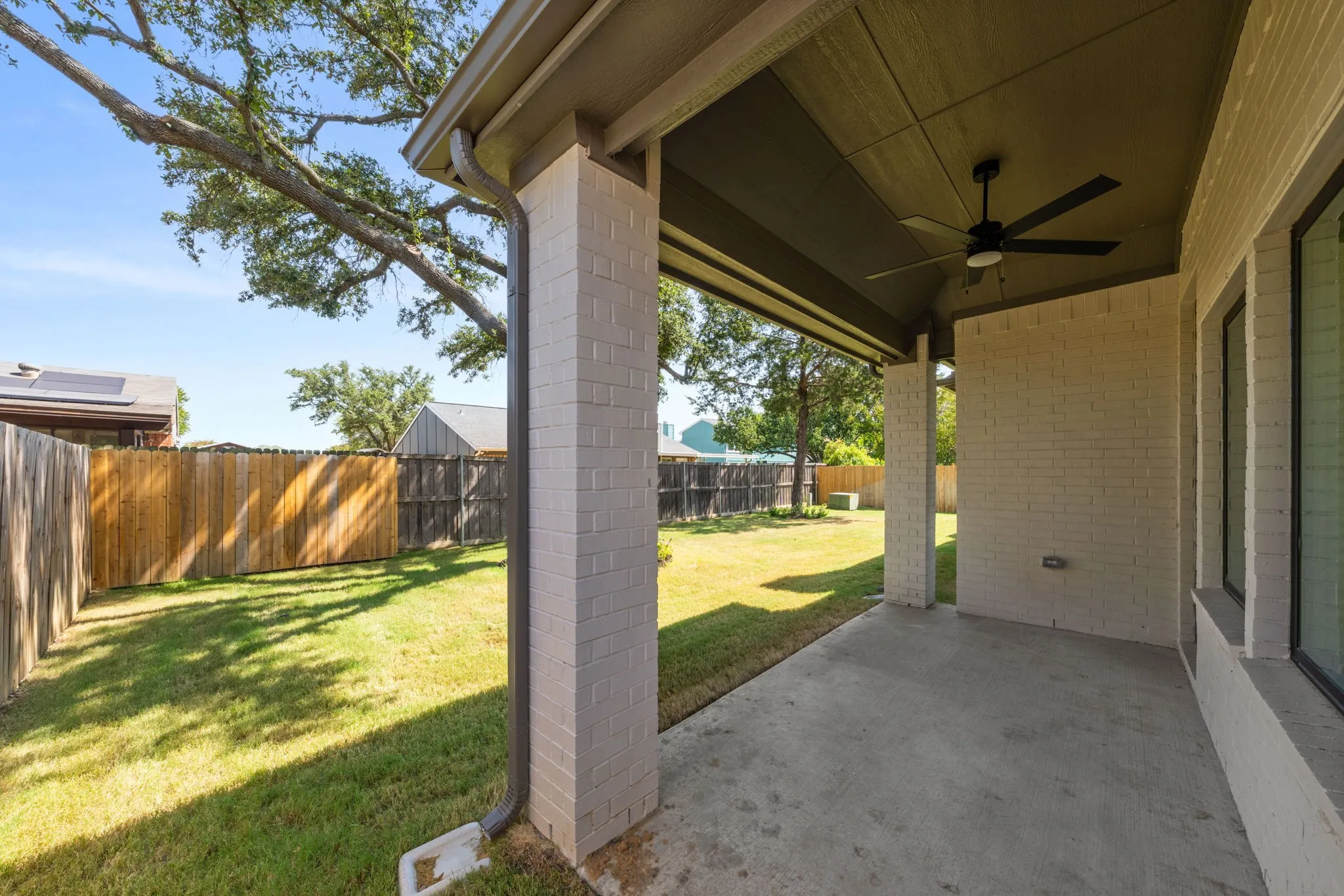 Single Family Residence For Sale in Tarrant County , 819 Beverly Drive, Grapevine, Texas 76051, 4 Bedroom, 3 Bathroom, 2 Garage spaces, 2,703 Sqft, built in 2026, mls#21272276, Real Estate Agent in Grapevine, Homes For Sale in Tarrant county, Homes For Sale in Grapevine, Realtor in Grapevine Texas, Real Estate Brokerage Independent Realty Texas, Luminita Cordes Realtor