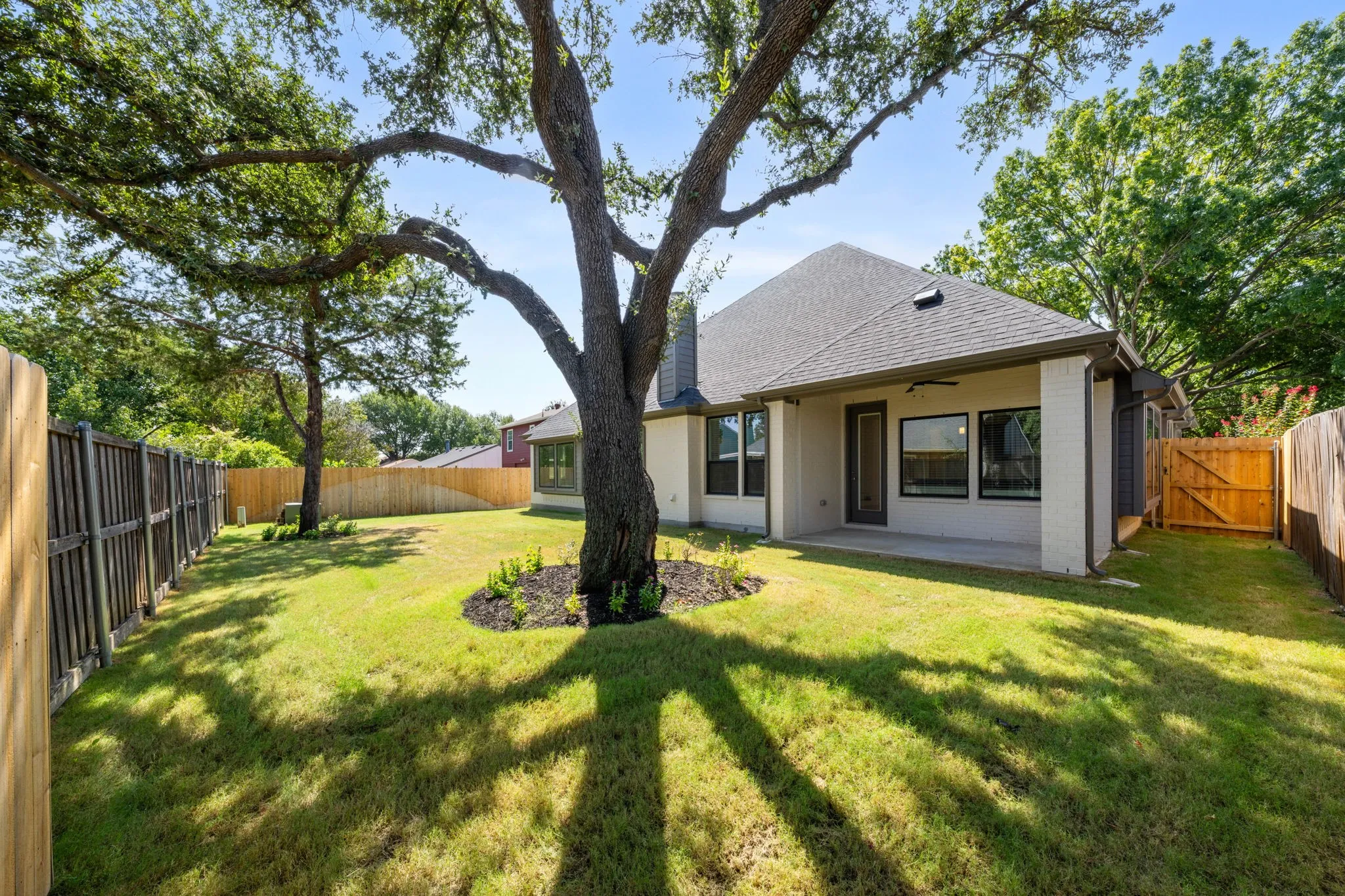 Single Family Residence For Sale in Tarrant County , 819 Beverly Drive, Grapevine, Texas 76051, 4 Bedroom, 3 Bathroom, 2 Garage spaces, 2,703 Sqft, built in 2026, mls#21272276, Real Estate Agent in Grapevine, Homes For Sale in Tarrant county, Homes For Sale in Grapevine, Realtor in Grapevine Texas, Real Estate Brokerage Independent Realty Texas, Luminita Cordes Realtor