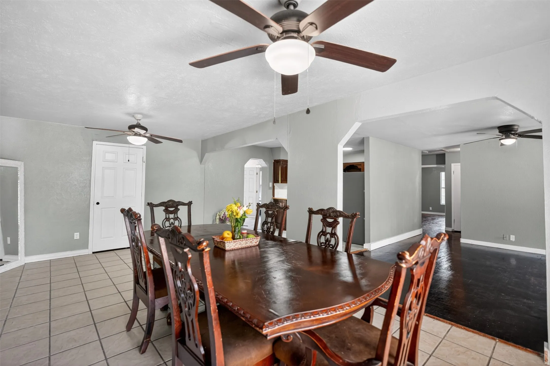 Single Family Residence For Sale in Johnson County , 604 Graham Street, Cleburne, Texas 76033, 4 Bedroom, 2 Bathroom, Garage spaces, 1,804 Sqft, built in 1940, mls#21271751, Real Estate Agent in Cleburne, Homes For Sale in Johnson county, Homes For Sale in Cleburne, Realtor in Cleburne Texas, Real Estate Brokerage Independent Realty Texas, Luminita Cordes Realtor