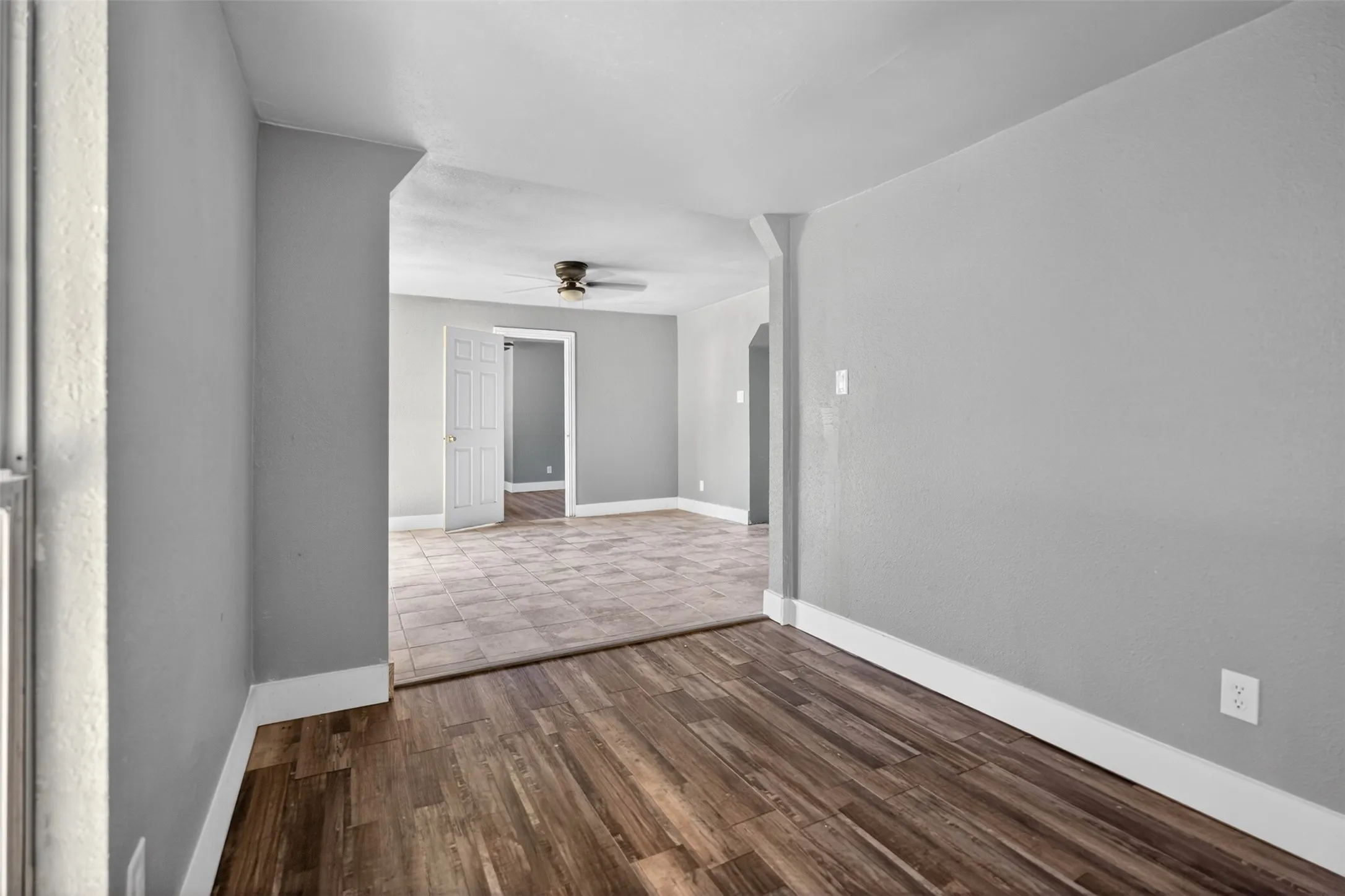 Single Family Residence For Sale in Johnson County , 604 Graham Street, Cleburne, Texas 76033, 4 Bedroom, 2 Bathroom, Garage spaces, 1,804 Sqft, built in 1940, mls#21271751, Real Estate Agent in Cleburne, Homes For Sale in Johnson county, Homes For Sale in Cleburne, Realtor in Cleburne Texas, Real Estate Brokerage Independent Realty Texas, Luminita Cordes Realtor
