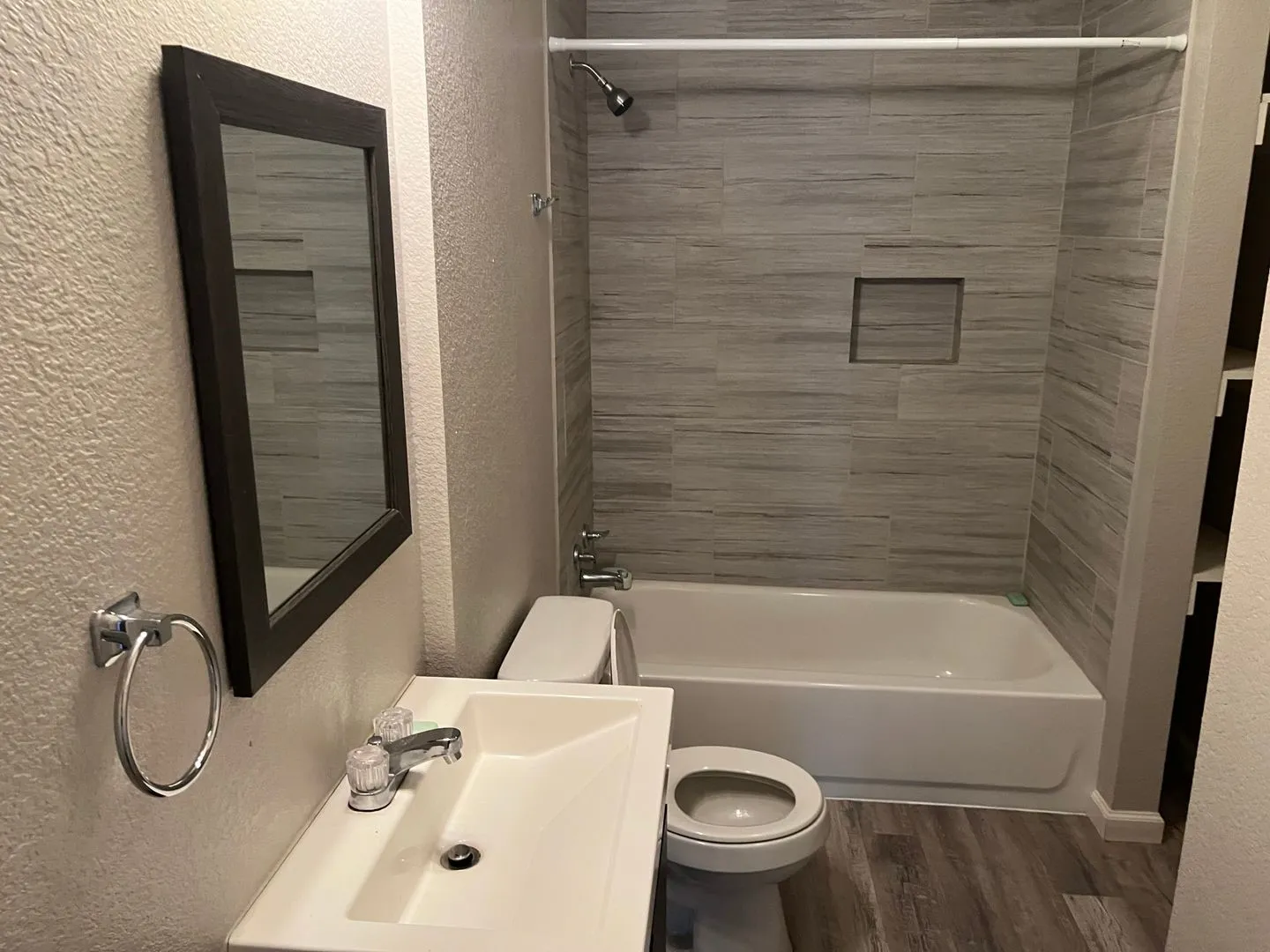 Single Family Residence For Rent in Denton County , 500 W Parkway Street 2, Denton, Texas 76201, 4 Bedrooms, 2 Bathrooms, Garage spaces, 2,350 Sqft, built in 1949, Price $2,300, mls#21272293, Real Estate Agent in Denton, Homes For Rent in Denton county, Homes For Rent in Denton, Realtor in Denton Texas, Real Estate Brokerage Independent Realty Texas, Luminita Cordes Realtor