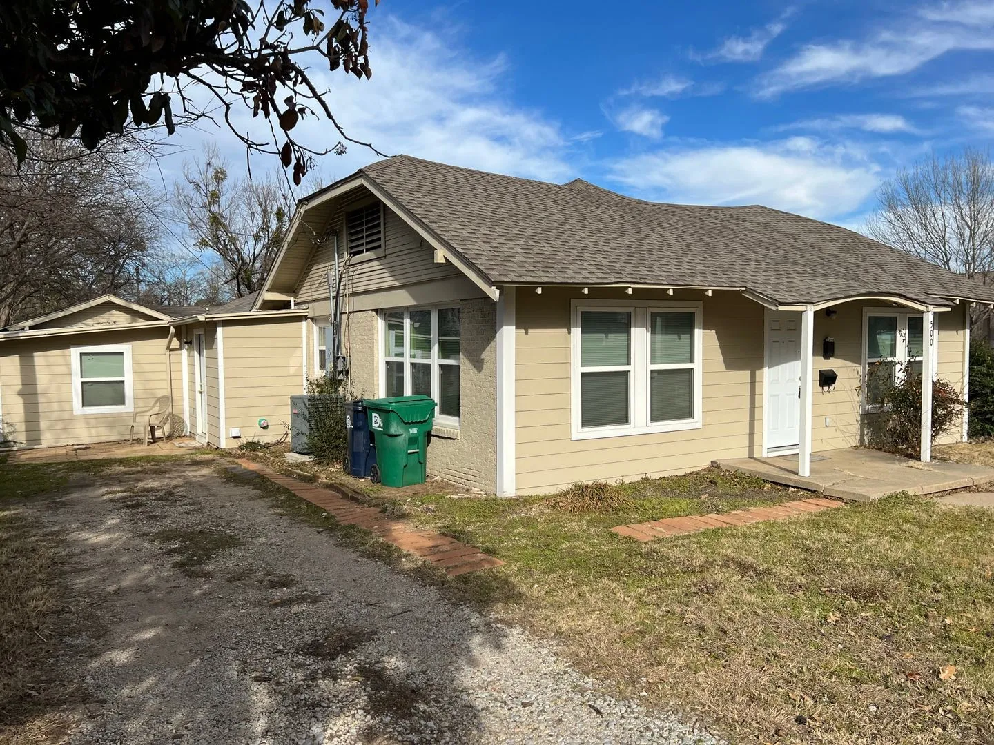 Single Family Residence For Rent in Denton County , 500 W Parkway Street 2, Denton, Texas 76201, 4 Bedrooms, 2 Bathrooms, Garage spaces, 2,350 Sqft, built in 1949, Price $2,300, mls#21272293, Real Estate Agent in Denton, Homes For Rent in Denton county, Homes For Rent in Denton, Realtor in Denton Texas, Real Estate Brokerage Independent Realty Texas, Luminita Cordes Realtor