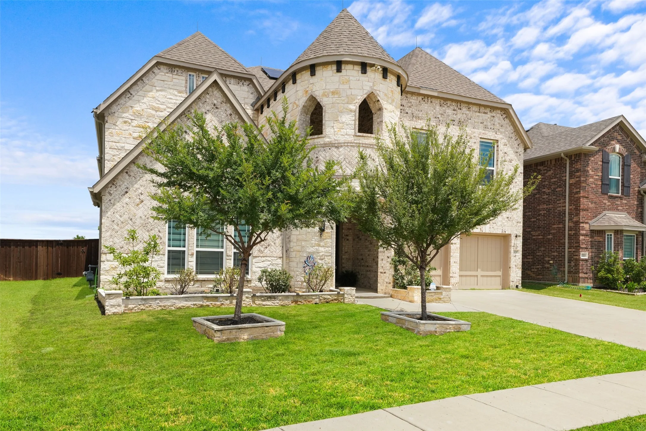 Single Family Residence For Rent in Collin County , 3217 Austin Bayou Trail, Celina, Texas 75078, 5 Bedroom, 4 Bathroom, 2 Garage spaces, 4,331 Sqft, built in 2022, Price $4,990, mls#21002638, Real Estate Agent in Celina, Homes For Rent in Collin county, Homes For Rent in Celina, Realtor in Celina Texas, Real Estate Brokerage Independent Realty Texas, Luminita Cordes Realtor