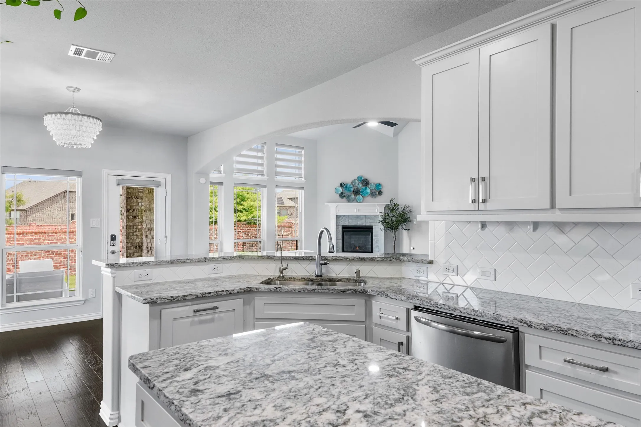 Single Family Residence For Rent in Collin County , 3217 Austin Bayou Trail, Celina, Texas 75078, 5 Bedroom, 4 Bathroom, 2 Garage spaces, 4,331 Sqft, built in 2022, Price $4,990, mls#21002638, Real Estate Agent in Celina, Homes For Rent in Collin county, Homes For Rent in Celina, Realtor in Celina Texas, Real Estate Brokerage Independent Realty Texas, Luminita Cordes Realtor