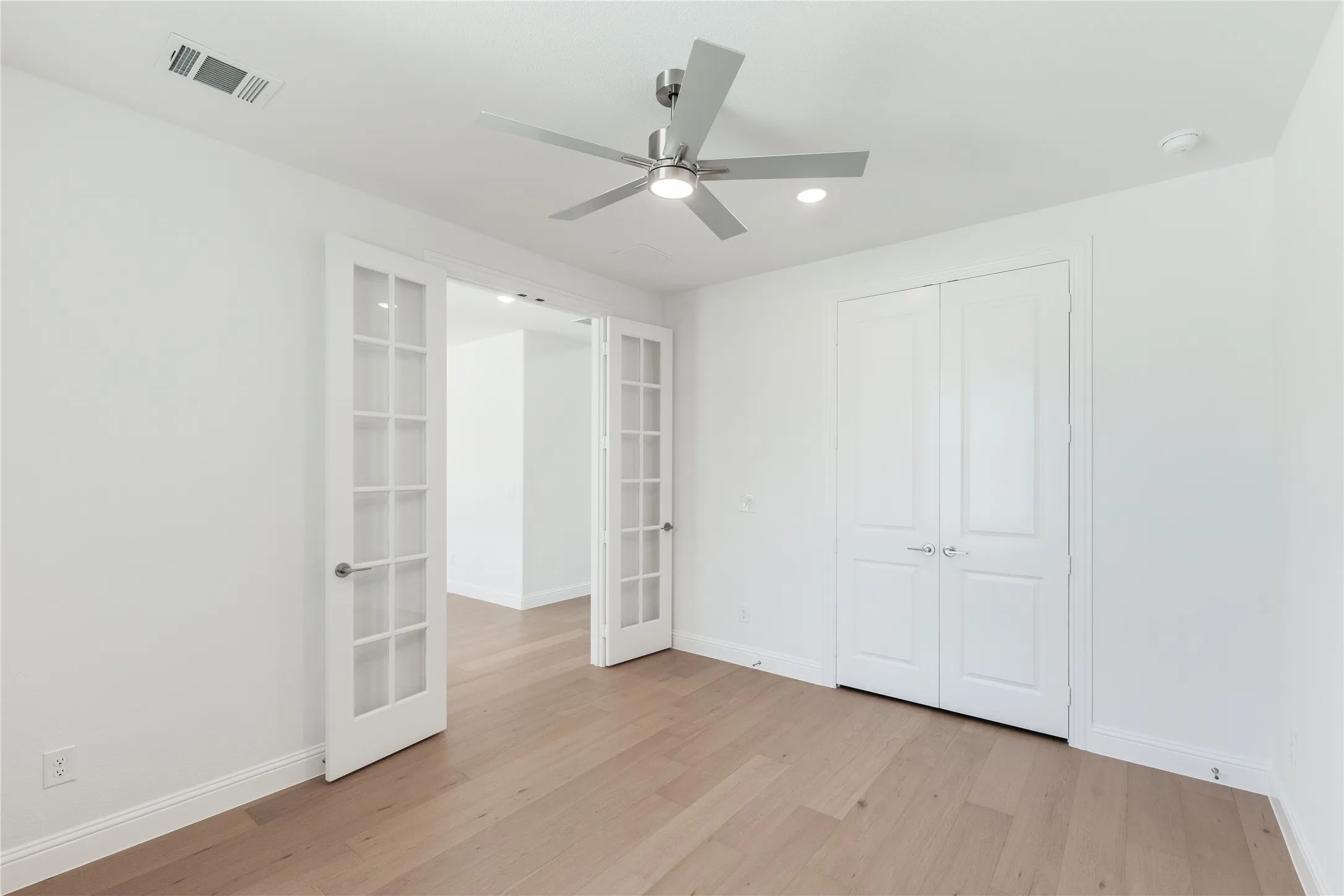 Single Family Residence For Sale in Collin County , 4201 Attwater Street, Mc Kinney, Texas 75071, 4 Bedroom, 4 Bathroom, 2 Garage spaces, 3,479 Sqft, built in 2026, mls#21272304, Real Estate Agent in Mc Kinney, Homes For Sale in Collin county, Homes For Sale in Mc Kinney, Realtor in Mc Kinney Texas, Real Estate Brokerage Independent Realty Texas, Luminita Cordes Realtor