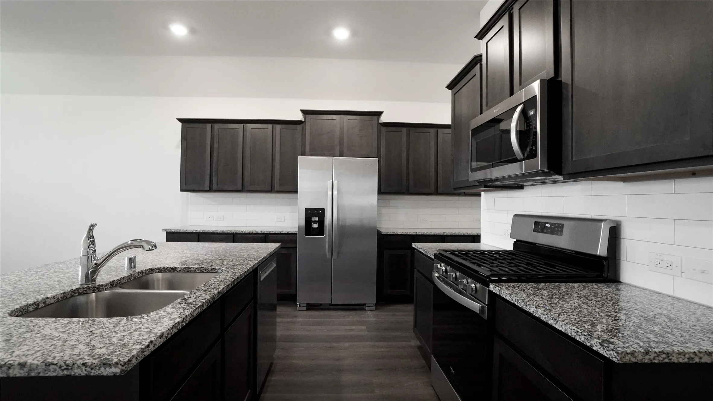 Single Family Residence For Sale in Rockwall County , 710 John Adams Court, Fate, Texas 75189, 4 Bedroom, 2 Bathroom, 2 Garage spaces, 2,153 Sqft, built in 2022, mls#21269092, Real Estate Agent in Fate, Homes For Sale in Rockwall county, Homes For Sale in Fate, Realtor in Fate Texas, Real Estate Brokerage Independent Realty Texas, Luminita Cordes Realtor