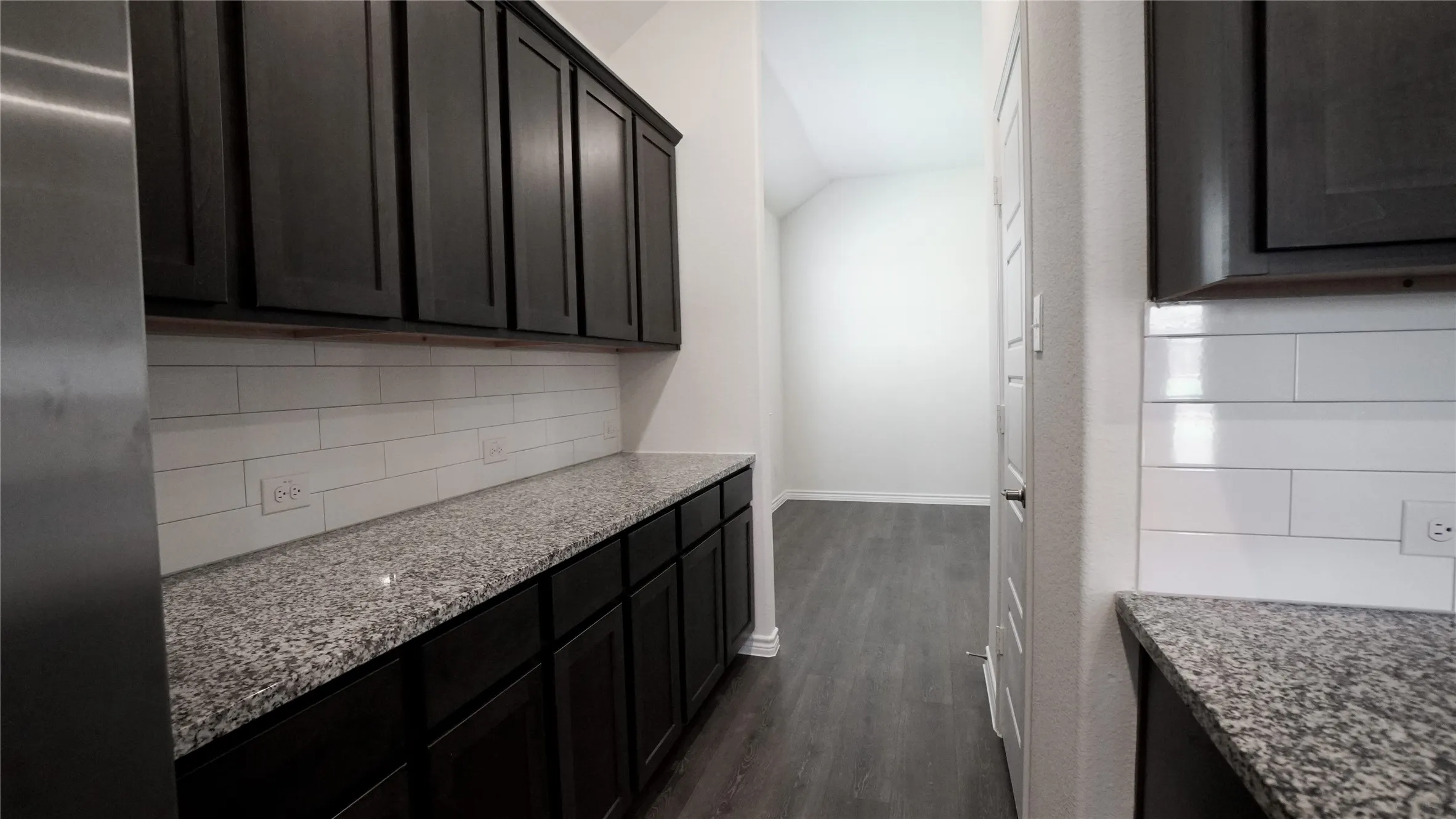 Single Family Residence For Sale in Rockwall County , 710 John Adams Court, Fate, Texas 75189, 4 Bedroom, 2 Bathroom, 2 Garage spaces, 2,153 Sqft, built in 2022, mls#21269092, Real Estate Agent in Fate, Homes For Sale in Rockwall county, Homes For Sale in Fate, Realtor in Fate Texas, Real Estate Brokerage Independent Realty Texas, Luminita Cordes Realtor