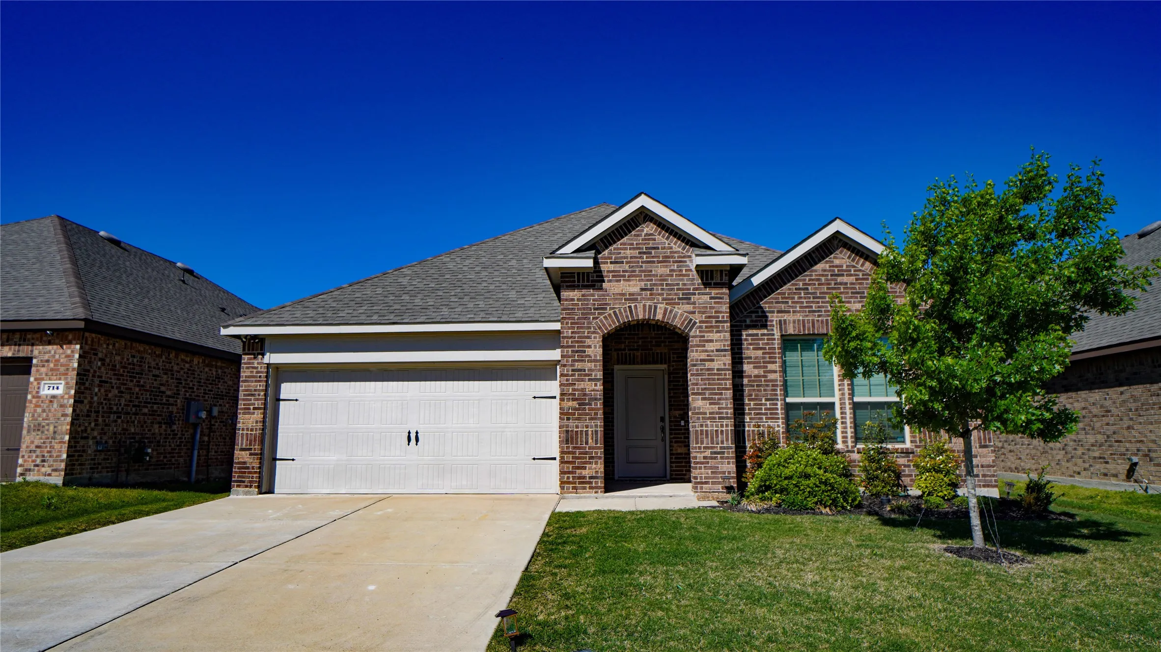 Single Family Residence For Sale in Rockwall County , 710 John Adams Court, Fate, Texas 75189, 4 Bedroom, 2 Bathroom, 2 Garage spaces, 2,153 Sqft, built in 2022, mls#21269092, Real Estate Agent in Fate, Homes For Sale in Rockwall county, Homes For Sale in Fate, Realtor in Fate Texas, Real Estate Brokerage Independent Realty Texas, Luminita Cordes Realtor