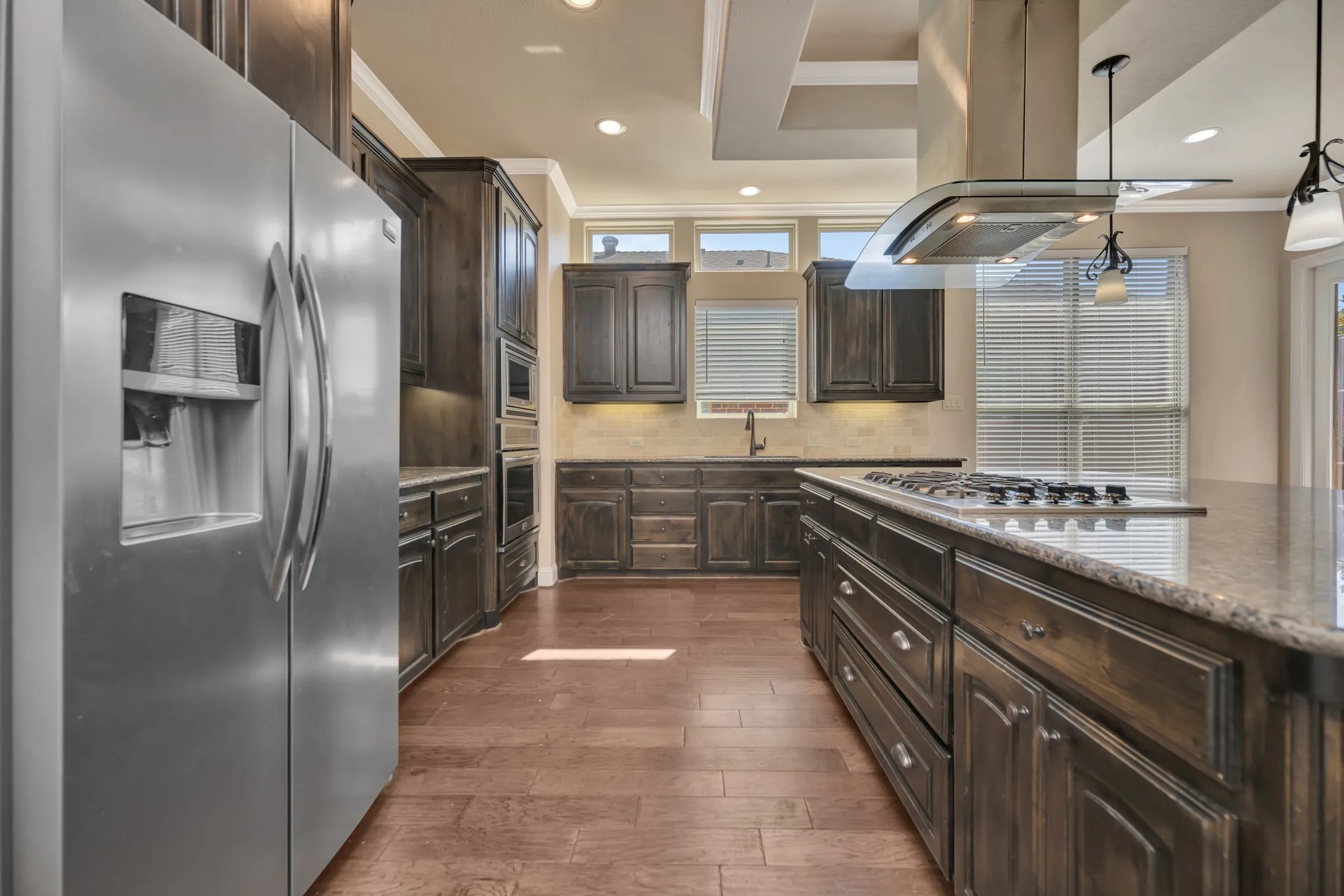 Single Family Residence For Sale in Denton County , 448 Chestnut Lane, Roanoke, Texas 76262, 3 Bedroom, 2 Bathroom, 2 Garage spaces, 2,083 Sqft, built in 2014, mls#21268331, Real Estate Agent in Roanoke, Homes For Sale in Denton county, Homes For Sale in Roanoke, Realtor in Roanoke Texas, Real Estate Brokerage Independent Realty Texas, Luminita Cordes Realtor