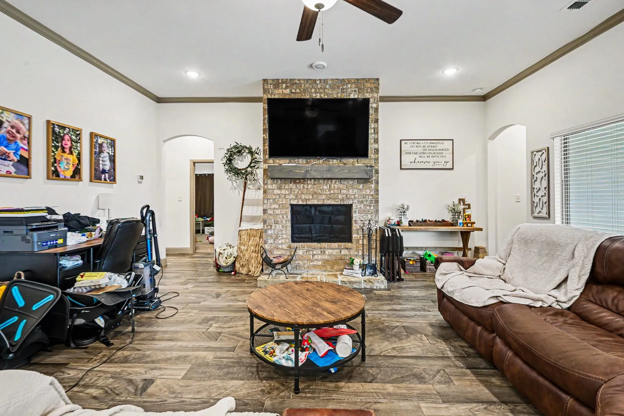 Single Family Residence For Sale in Johnson County , 207 Bayless Avenue, Godley, Texas 76044, 4 Bedroom, 2 Bathroom, 2 Garage spaces, 1,990 Sqft, built in 2023, Price $355,000, mls#21271184, Real Estate Agent in Godley, Homes For Sale in Johnson county, Homes For Sale in Godley, Realtor in Godley Texas, Real Estate Brokerage Independent Realty Texas, Luminita Cordes Realtor