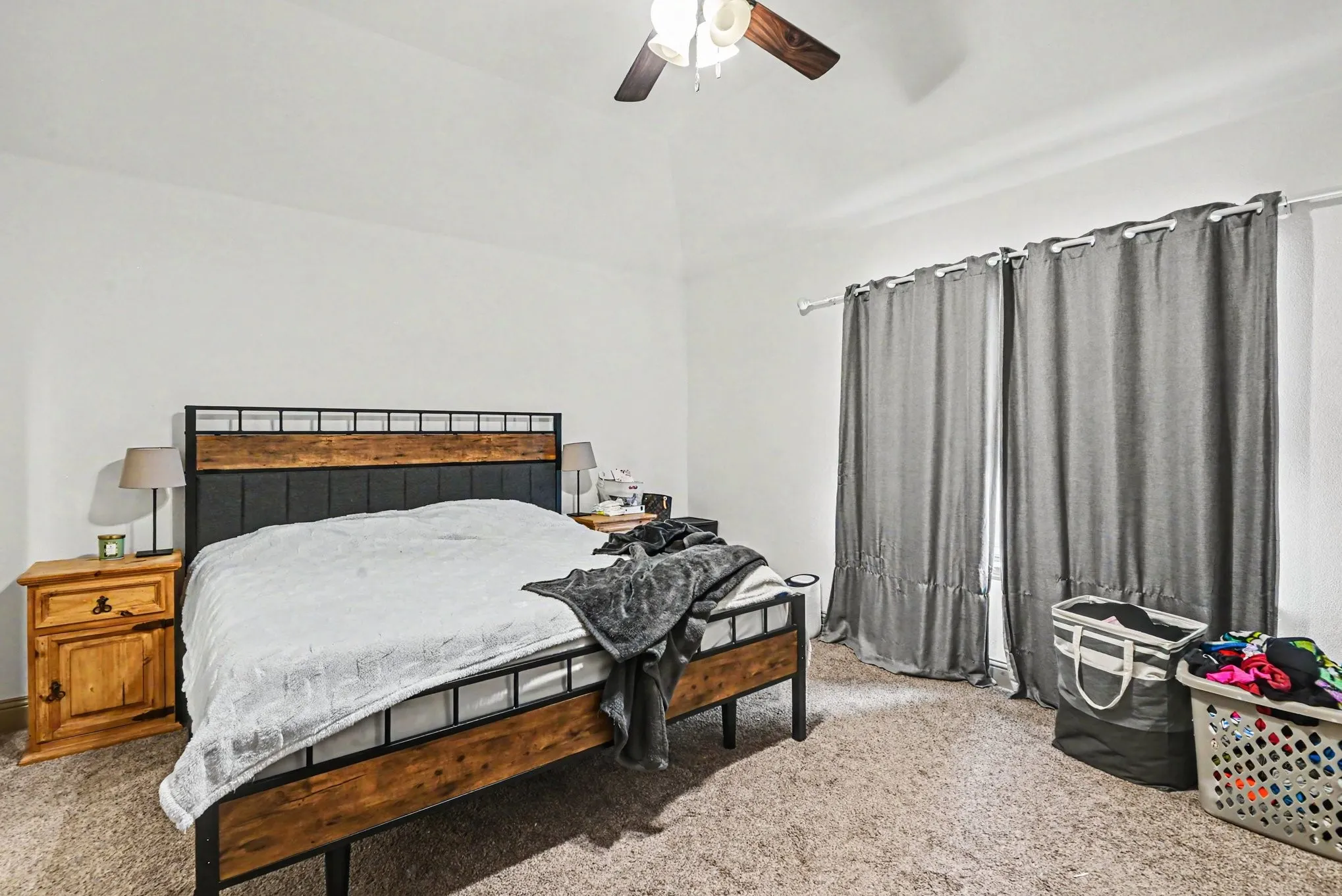 Single Family Residence For Sale in Johnson County , 207 Bayless Avenue, Godley, Texas 76044, 4 Bedroom, 2 Bathroom, 2 Garage spaces, 1,990 Sqft, built in 2023, Price $355,000, mls#21271184, Real Estate Agent in Godley, Homes For Sale in Johnson county, Homes For Sale in Godley, Realtor in Godley Texas, Real Estate Brokerage Independent Realty Texas, Luminita Cordes Realtor