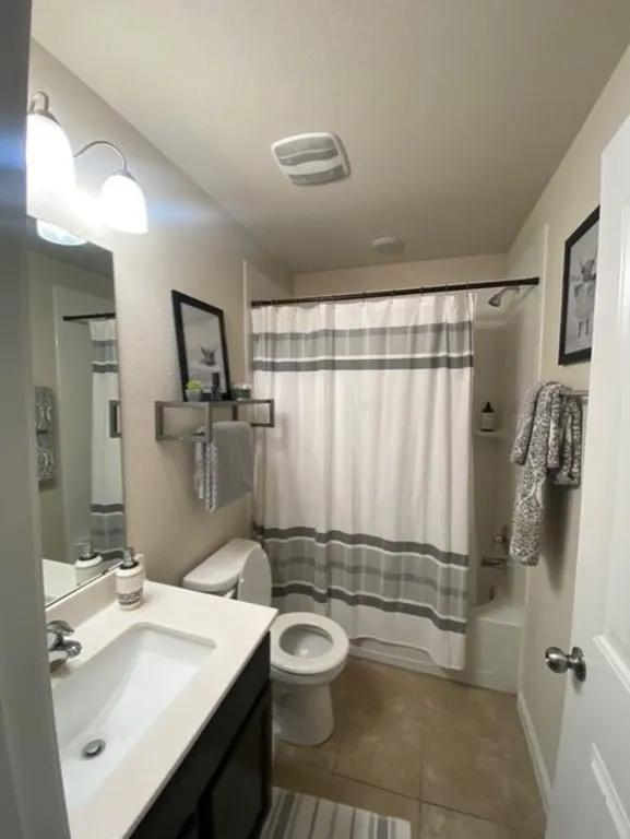 Single Family Residence For Sale in Bell County , 3324 Aubree Katherine Drive, Killeen, Texas 76542, 3 Bedrooms, 2 Bathrooms, 2 Garage spaces, 1,616 Sqft, built in 2019, Price $245,000, mls#21272322, Real Estate Agent in Killeen, Homes For Sale in Bell county, Homes For Sale in Killeen, Realtor in Killeen Texas, Real Estate Brokerage Independent Realty Texas, Luminita Cordes Realtor