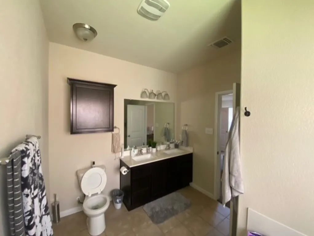 Single Family Residence For Sale in Bell County , 3324 Aubree Katherine Drive, Killeen, Texas 76542, 3 Bedrooms, 2 Bathrooms, 2 Garage spaces, 1,616 Sqft, built in 2019, Price $245,000, mls#21272322, Real Estate Agent in Killeen, Homes For Sale in Bell county, Homes For Sale in Killeen, Realtor in Killeen Texas, Real Estate Brokerage Independent Realty Texas, Luminita Cordes Realtor