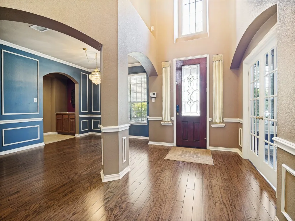 Single Family Residence For Sale in Dallas County , 10405 Panks Court, Rowlett, Texas 75089, 5 Bedroom, 4 Bathroom, 2 Garage spaces, 3,948 Sqft, built in 2004, mls#21272019, Real Estate Agent in Rowlett, Homes For Sale in Dallas county, Homes For Sale in Rowlett, Realtor in Rowlett Texas, Real Estate Brokerage Independent Realty Texas, Luminita Cordes Realtor