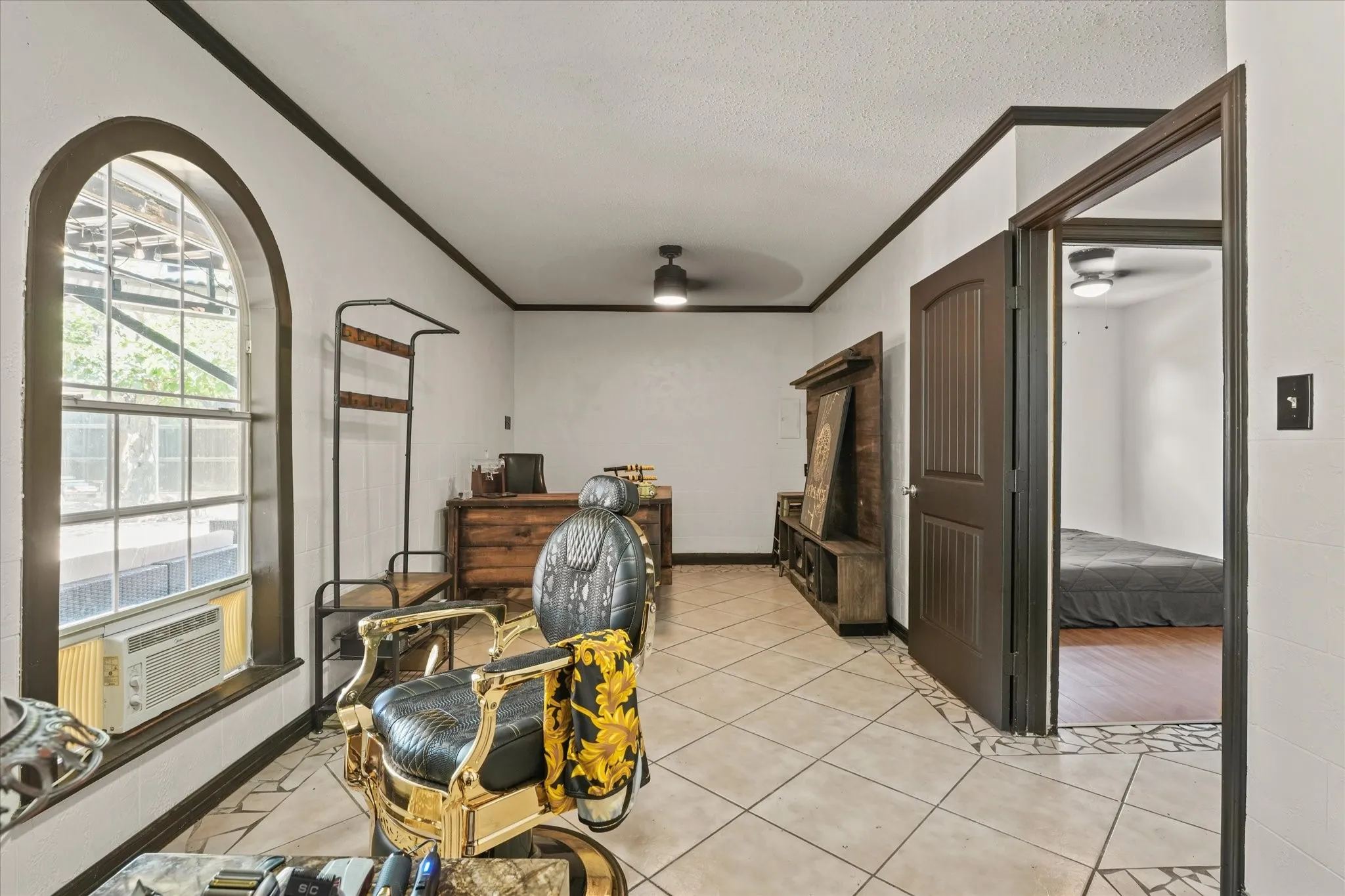 Single Family Residence For Sale in Dallas County , 2795 Beechmont Drive, Dallas, Texas 75228, 4 Bedroom, 3 Bathroom, Garage spaces, 1,833 Sqft, built in 1964, mls#21272382, Real Estate Agent in Dallas, Homes For Sale in Dallas county, Homes For Sale in Dallas, Realtor in Dallas Texas, Real Estate Brokerage Independent Realty Texas, Luminita Cordes Realtor