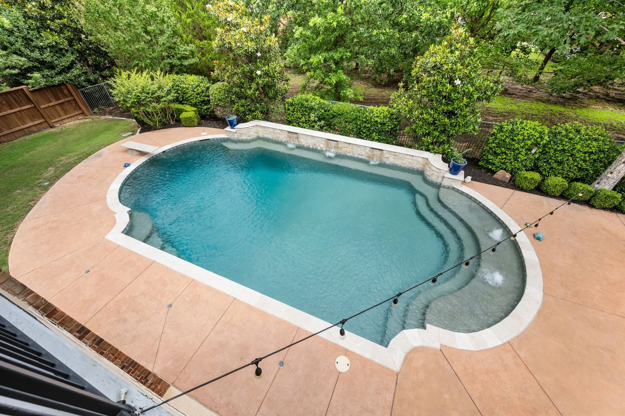 Single Family Residence For Sale in Tarrant County , 1908 Stratton Court, Colleyville, Texas 76034, 5 Bedroom, 6 Bathroom, 4 Garage spaces, 5,187 Sqft, built in 2003, mls#21265199, Real Estate Agent in Colleyville, Homes For Sale in Tarrant county, Homes For Sale in Colleyville, Realtor in Colleyville Texas, Real Estate Brokerage Independent Realty Texas, Luminita Cordes Realtor