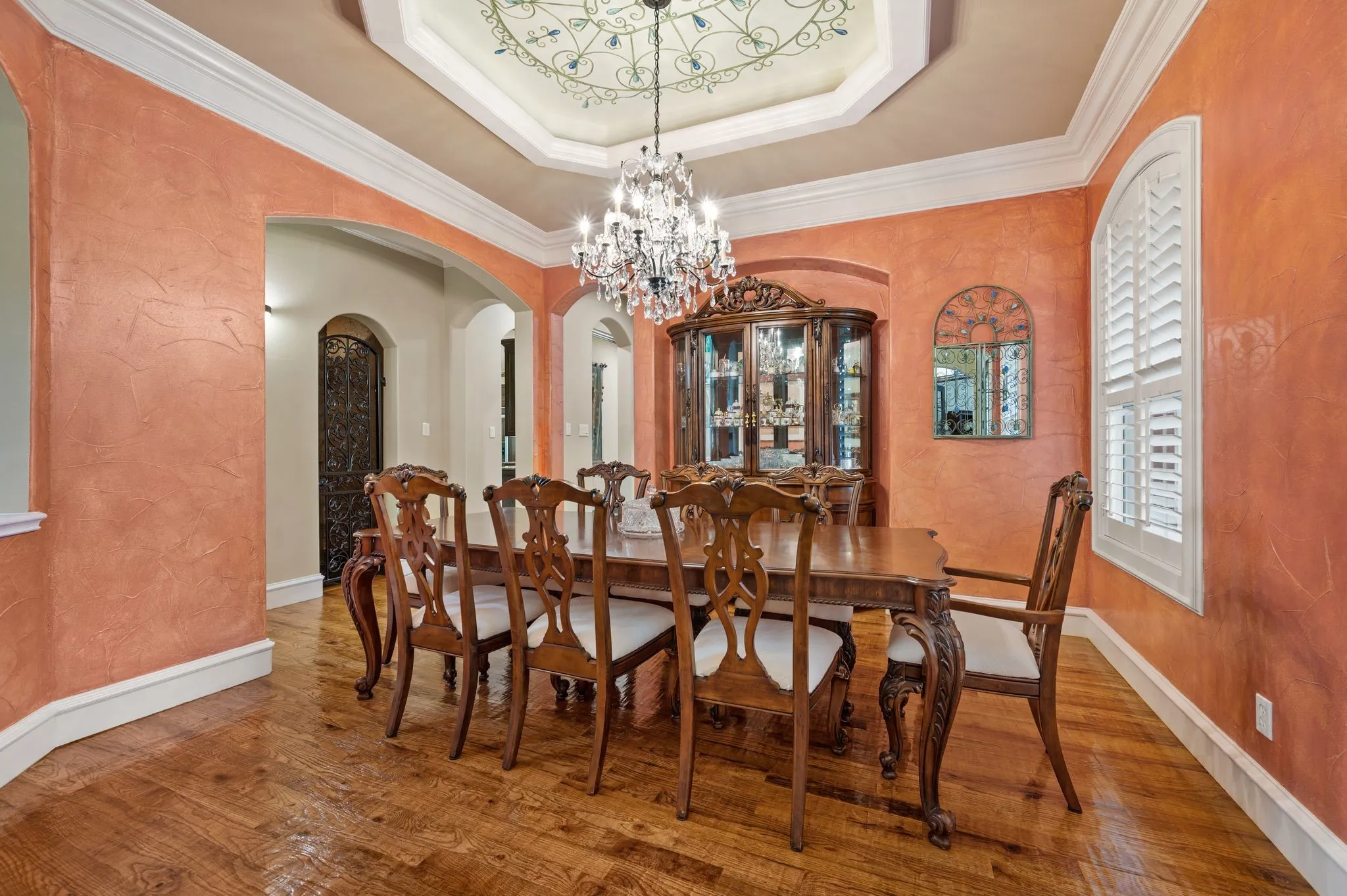 Single Family Residence For Sale in Tarrant County , 1908 Stratton Court, Colleyville, Texas 76034, 5 Bedroom, 6 Bathroom, 4 Garage spaces, 5,187 Sqft, built in 2003, mls#21265199, Real Estate Agent in Colleyville, Homes For Sale in Tarrant county, Homes For Sale in Colleyville, Realtor in Colleyville Texas, Real Estate Brokerage Independent Realty Texas, Luminita Cordes Realtor