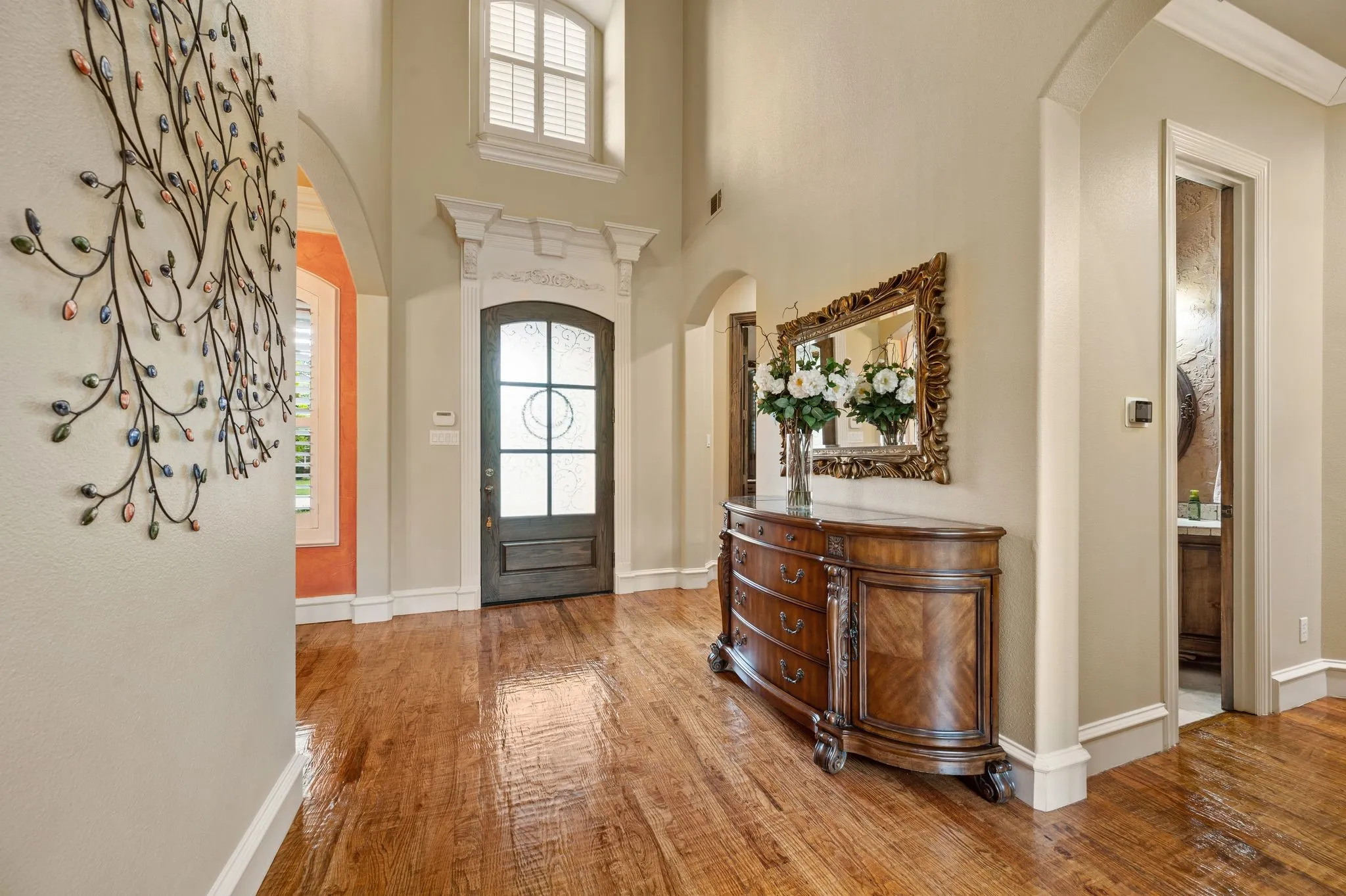 Single Family Residence For Sale in Tarrant County , 1908 Stratton Court, Colleyville, Texas 76034, 5 Bedroom, 6 Bathroom, 4 Garage spaces, 5,187 Sqft, built in 2003, mls#21265199, Real Estate Agent in Colleyville, Homes For Sale in Tarrant county, Homes For Sale in Colleyville, Realtor in Colleyville Texas, Real Estate Brokerage Independent Realty Texas, Luminita Cordes Realtor