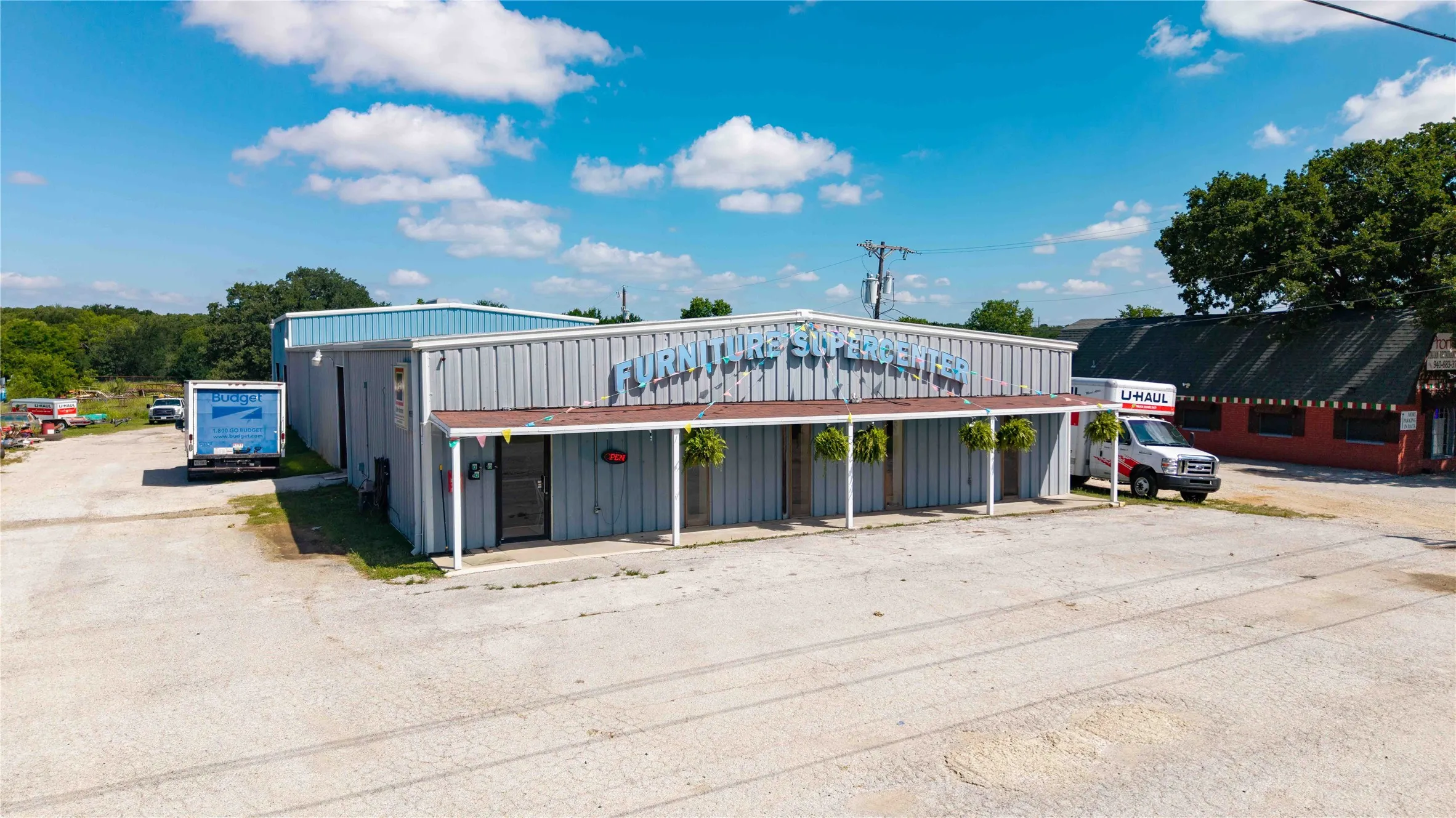 Business For Sale in Wise County , 45 W HIGHWAY 380, Bridgeport, Texas 76426, 0, 0, Garage spaces, 0 Sqft, built in 1986, Price $1,700,000, mls#21272385, Real Estate Agent in Bridgeport, Homes For Sale in Wise county, Homes For Sale in Bridgeport, Realtor in Bridgeport Texas, Real Estate Brokerage Independent Realty Texas, Luminita Cordes Realtor