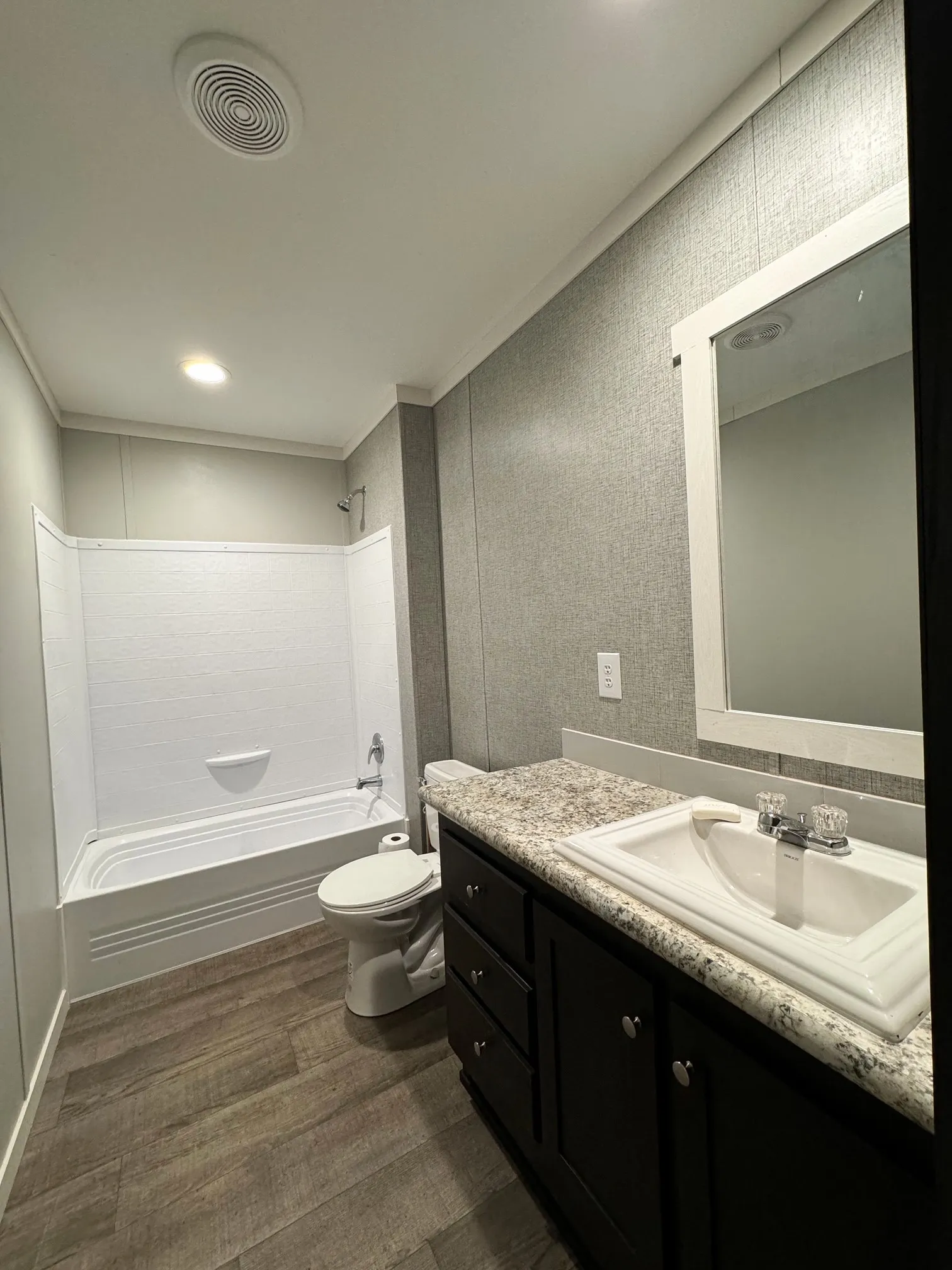 Manufactured Home For Sale in Morris County , 39 CR 1206, Daingerfield, Texas 75638, 3 Bedroom, 2 Bathroom, Garage spaces, 1,736 Sqft, built in 2024, mls#21271686, Real Estate Agent in Daingerfield, Homes For Sale in Morris county, Homes For Sale in Daingerfield, Realtor in Daingerfield Texas, Real Estate Brokerage Independent Realty Texas, Luminita Cordes Realtor