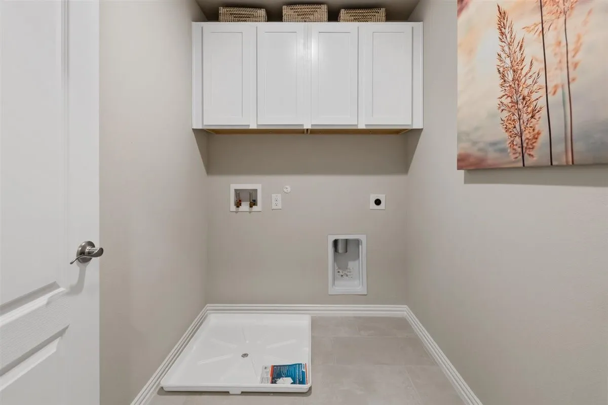 20-1147 MORGAN DRIVE-20