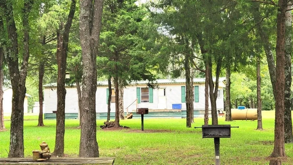Business For Sale in Titus County , 2550 FM 21, Pittsburg, Texas 75686, 0, 0, Garage spaces, 0 Sqft, built in 2007, mls#21270873, Real Estate Agent in Pittsburg, Homes For Sale in Titus county, Homes For Sale in Pittsburg, Realtor in Pittsburg Texas, Real Estate Brokerage Independent Realty Texas, Luminita Cordes Realtor
