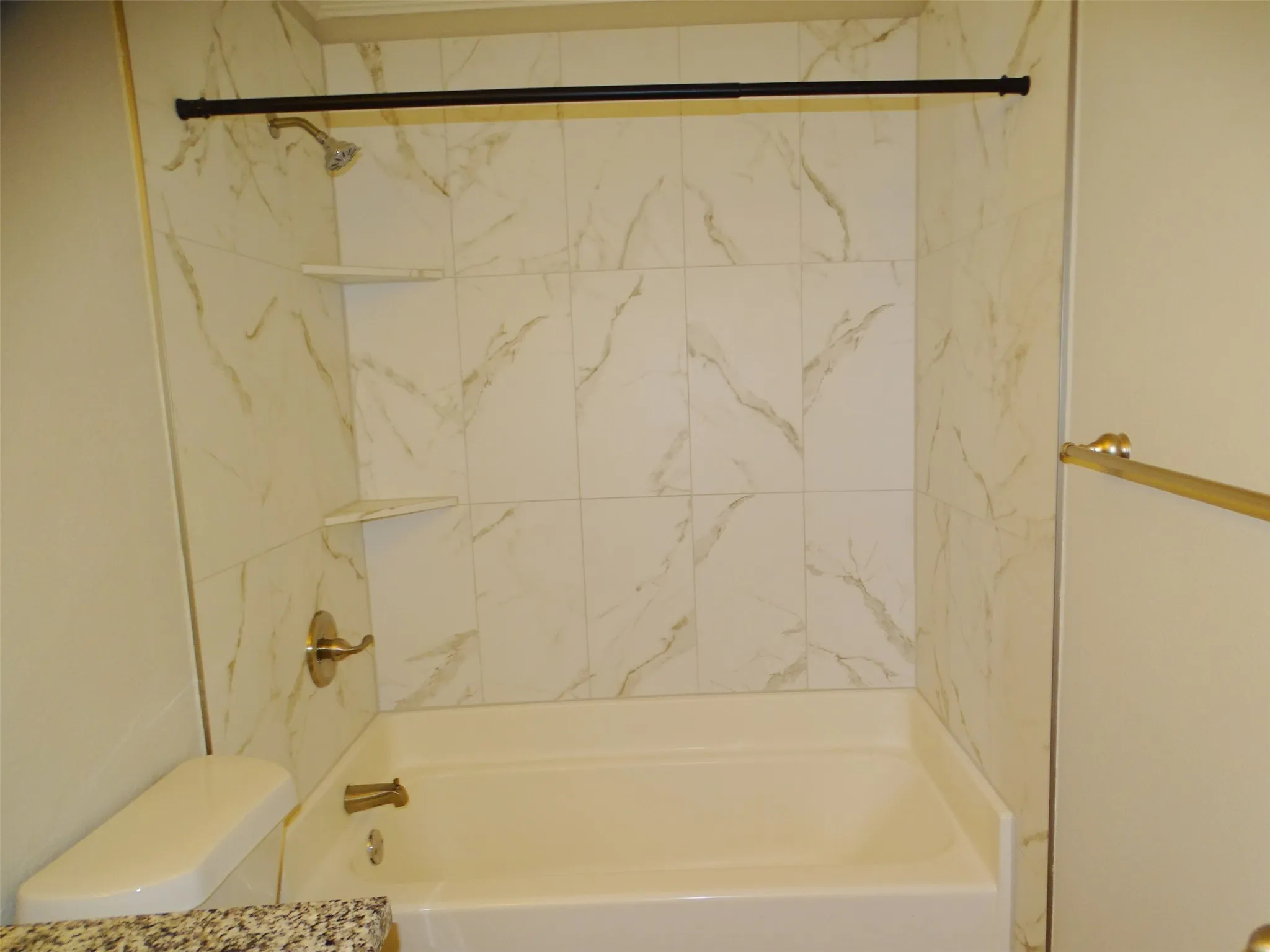 Single Family Residence For Sale in Dallas County , 202 E Cober Drive, Grand Prairie, Texas 75051, 4 Bedroom, 2 Bathroom, 1 Garage spaces, 1,506 Sqft, built in 1959, mls#21271358, Real Estate Agent in Grand Prairie, Homes For Sale in Dallas county, Homes For Sale in Grand Prairie, Realtor in Grand Prairie Texas, Real Estate Brokerage Independent Realty Texas, Luminita Cordes Realtor