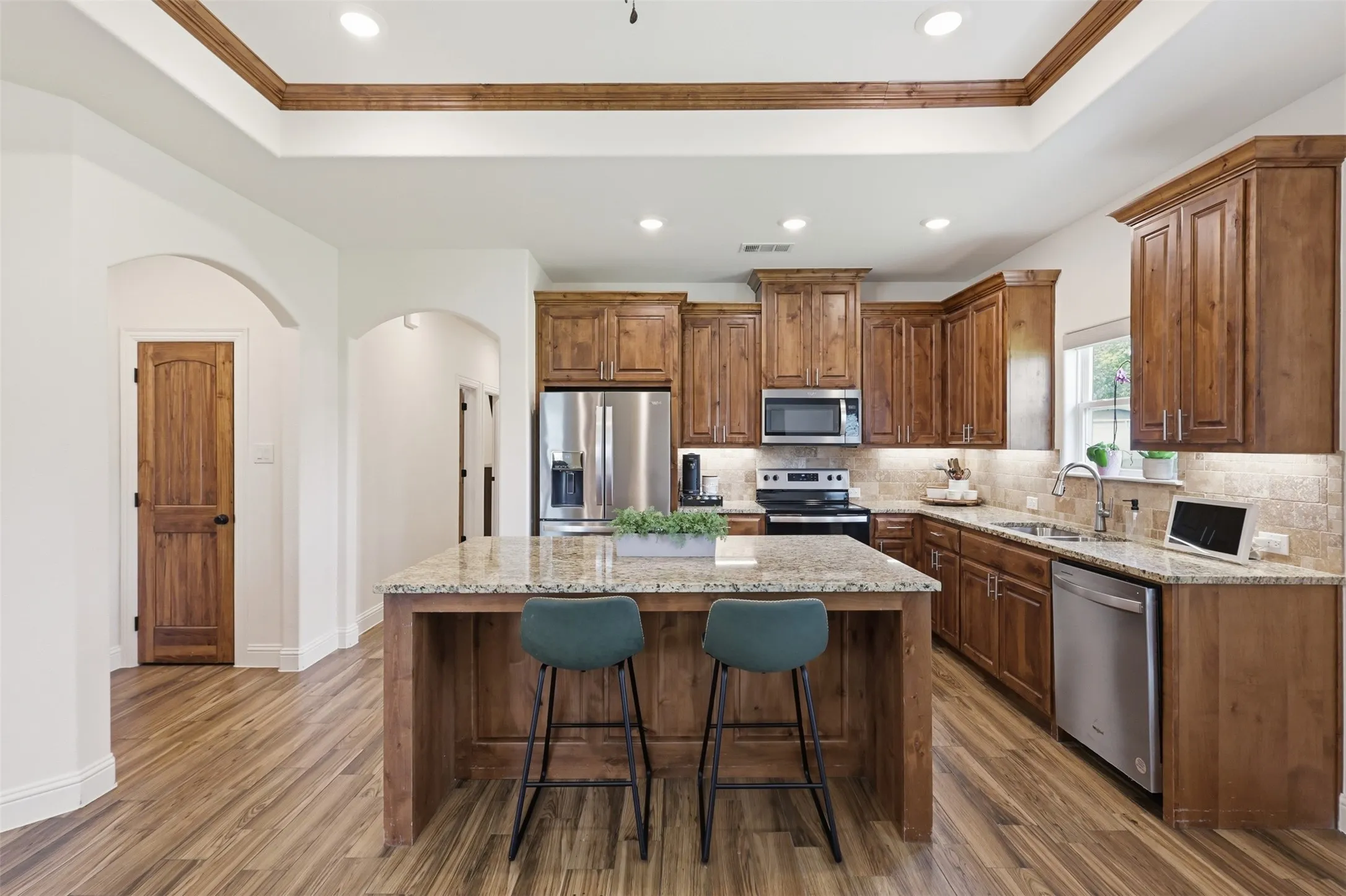 Single Family Residence For Sale in Fannin County , 1501 Business Highway 121, Trenton, Texas 75490, 4 Bedroom, 2 Bathroom, 2 Garage spaces, 1,700 Sqft, built in 2023, mls#21258343, Real Estate Agent in Trenton, Homes For Sale in Fannin county, Homes For Sale in Trenton, Realtor in Trenton Texas, Real Estate Brokerage Independent Realty Texas, Luminita Cordes Realtor